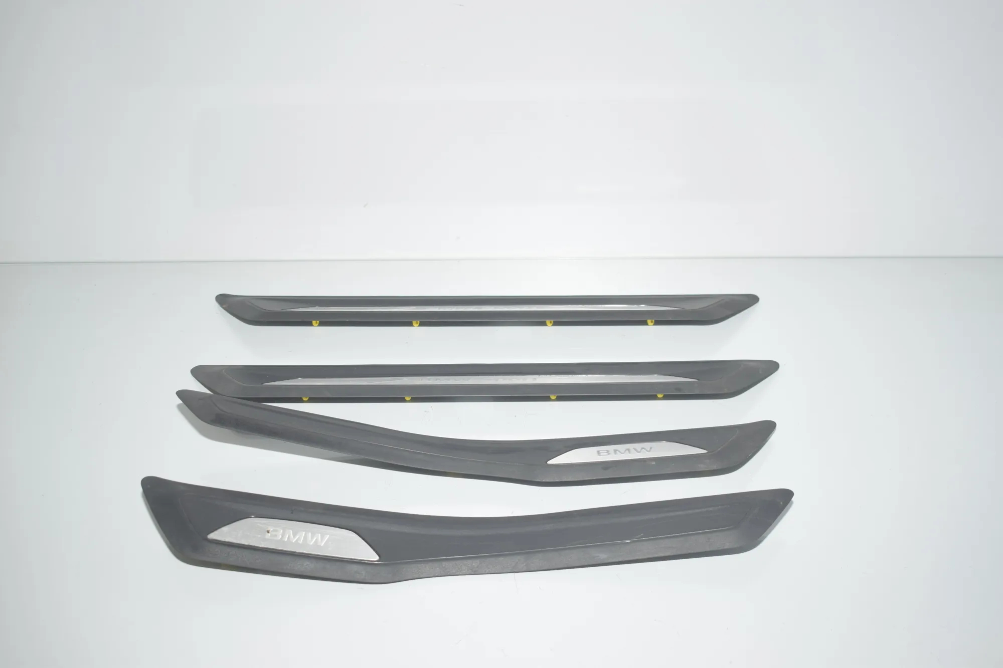 Door Sill Trim Kit – OEM 7289225 · BMW 3 (F30, F80) 320 d 2012