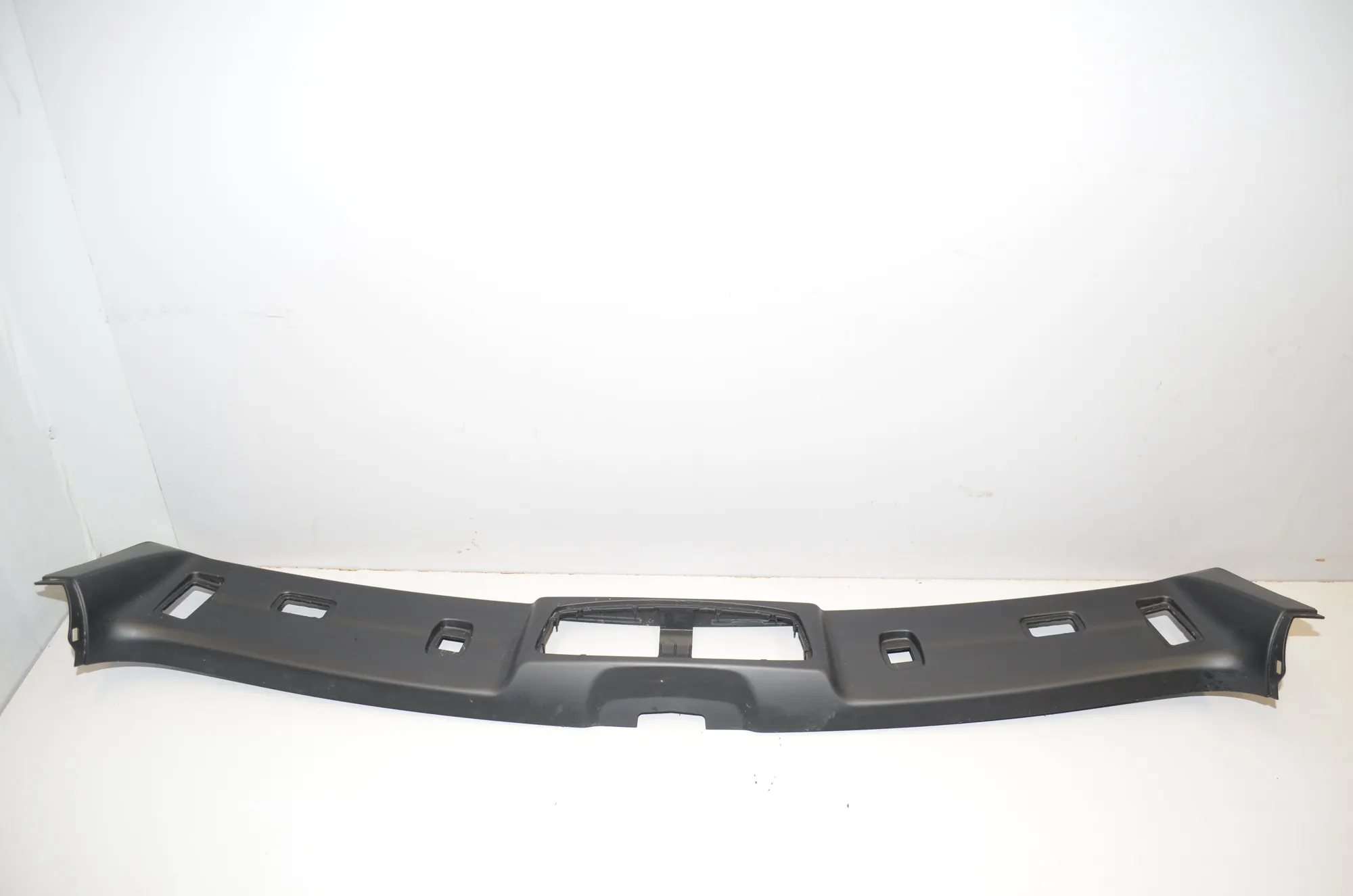 Other Trim Parts – OEM 7373030 · BMW 2 Cabrio (F23) 220 i 2016