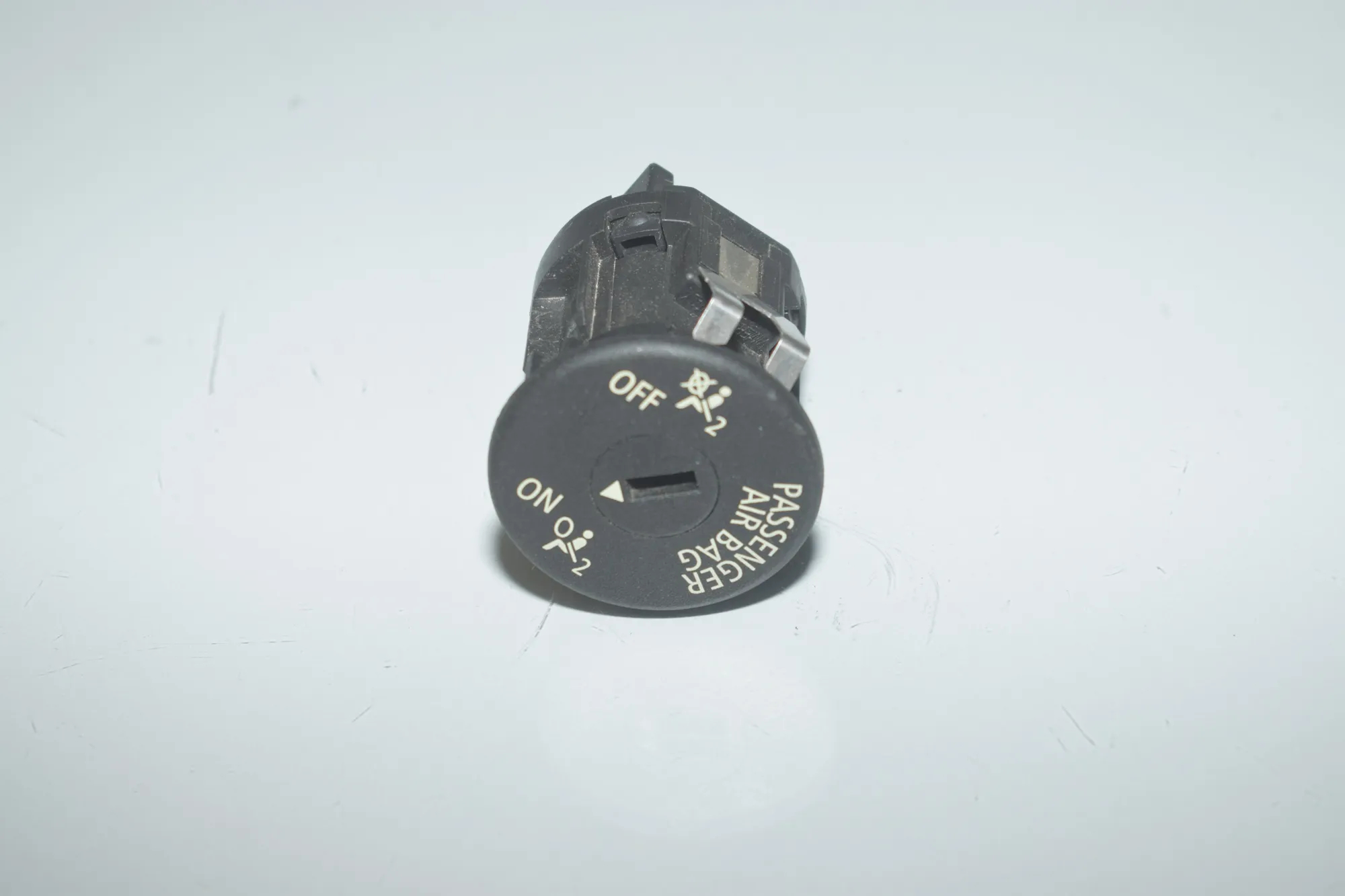SRS Switch – OEM 9198886 · BMW 3 (F30, F80) 320 d 2012 – 2