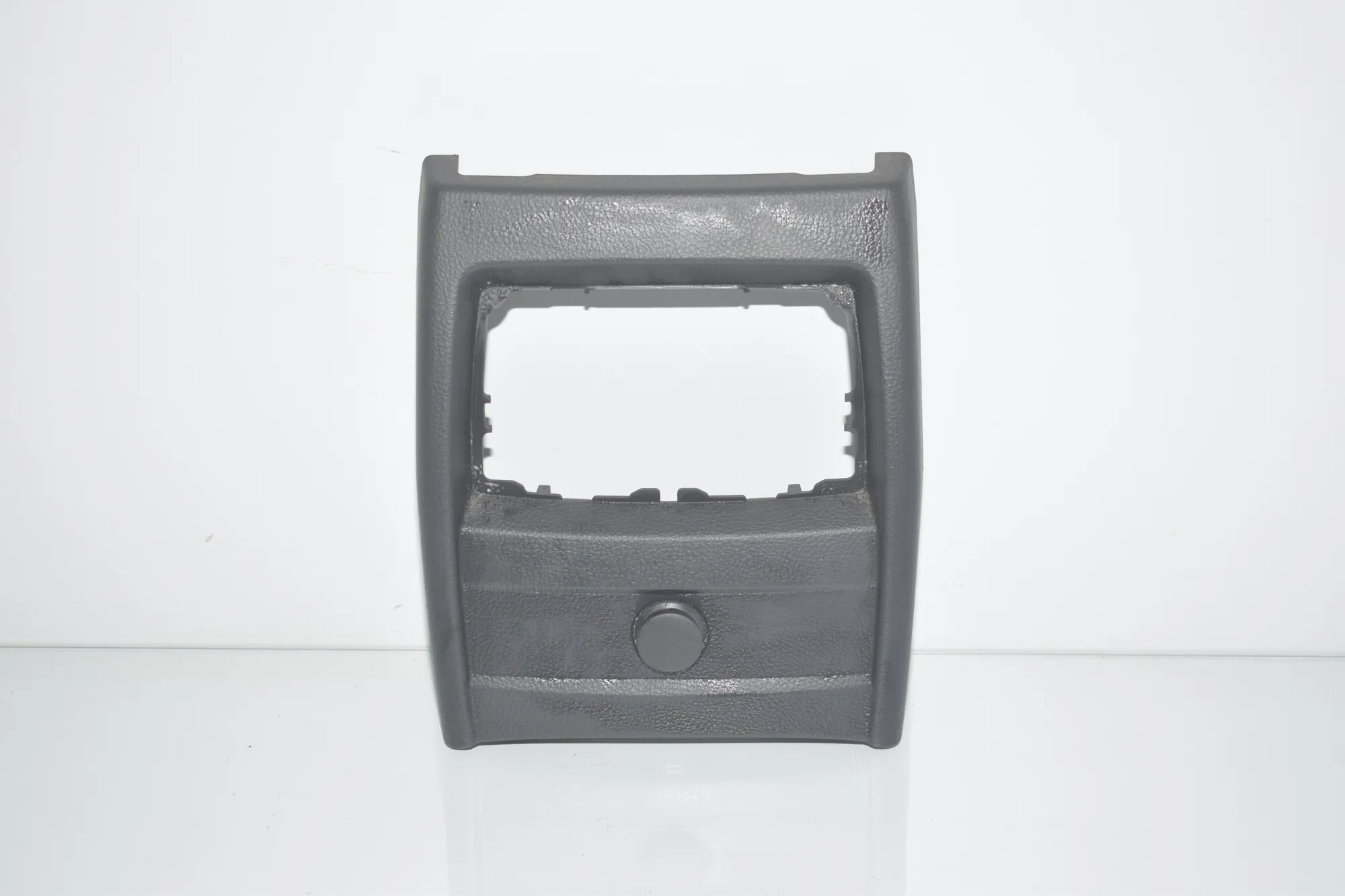 Center Console Trim – OEM 9218909 · BMW 3 (F30, F80) 320 d 2012