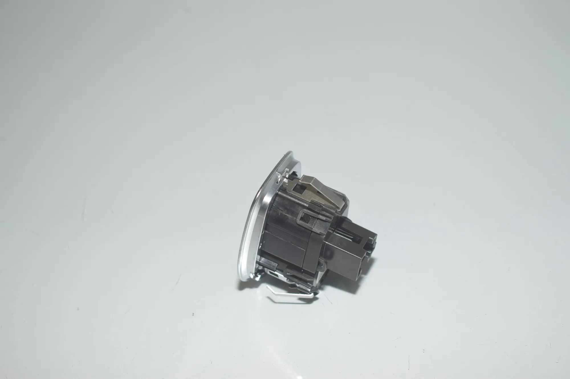 Ignition Start Button – OEM 9250734 · BMW 3 (F30, F80) 320 d 2012 – 3