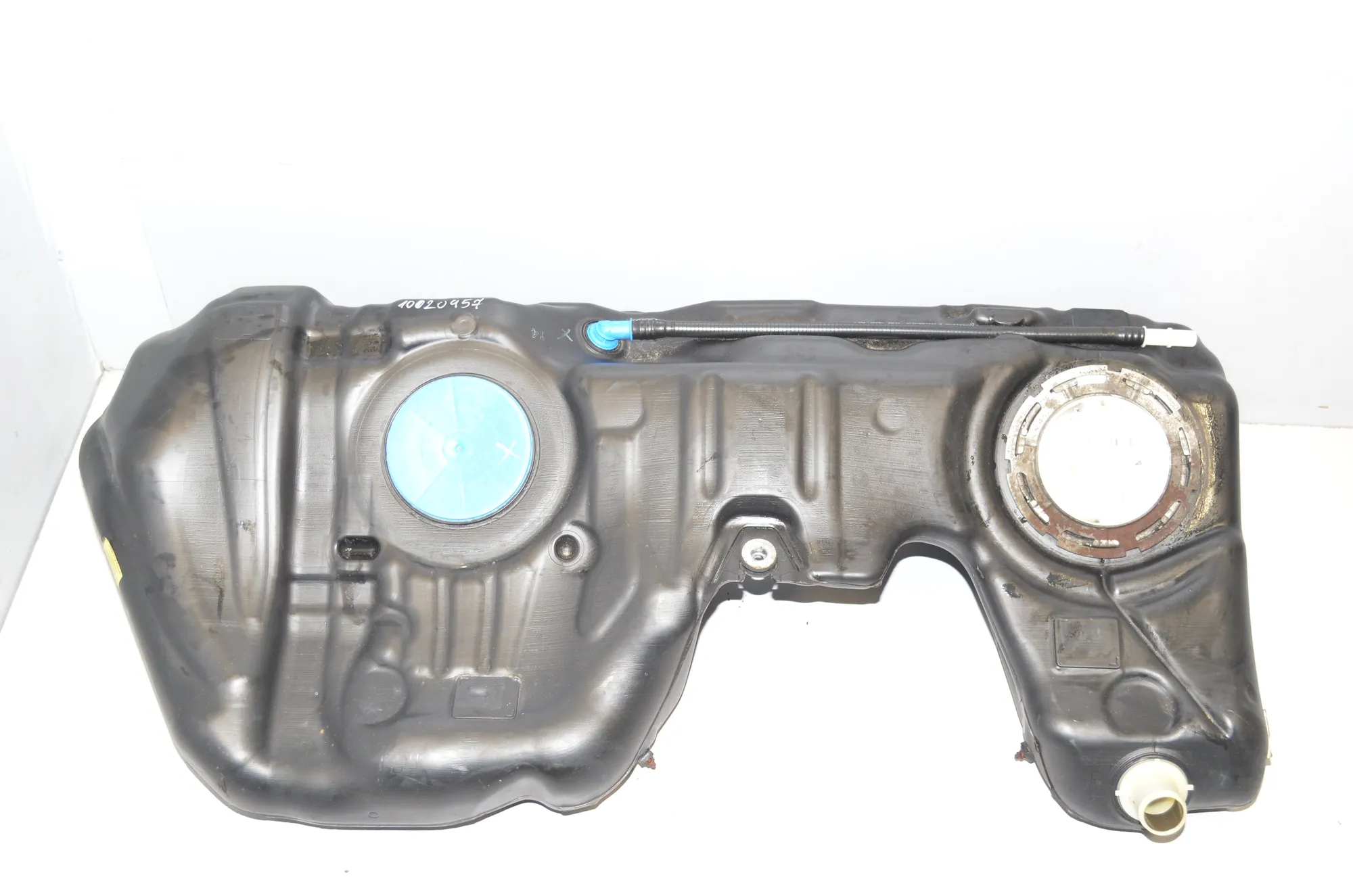 Fuel Tank – OEM 7243972 · BMW 3 (F30, F80) 320 d 2012