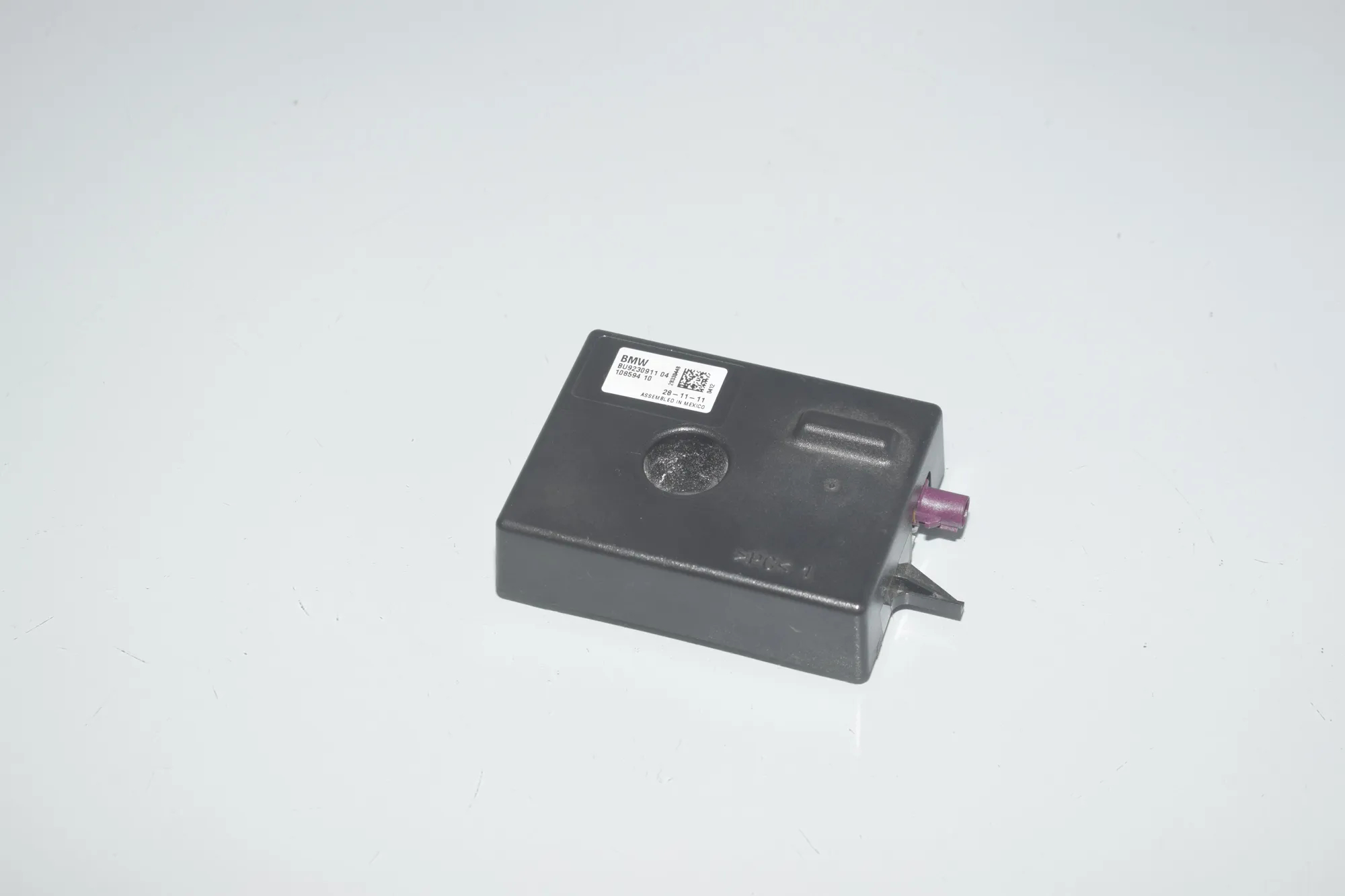 Antenna – OEM 9230911 · BMW 3 (F30, F80) 320 d 2012
