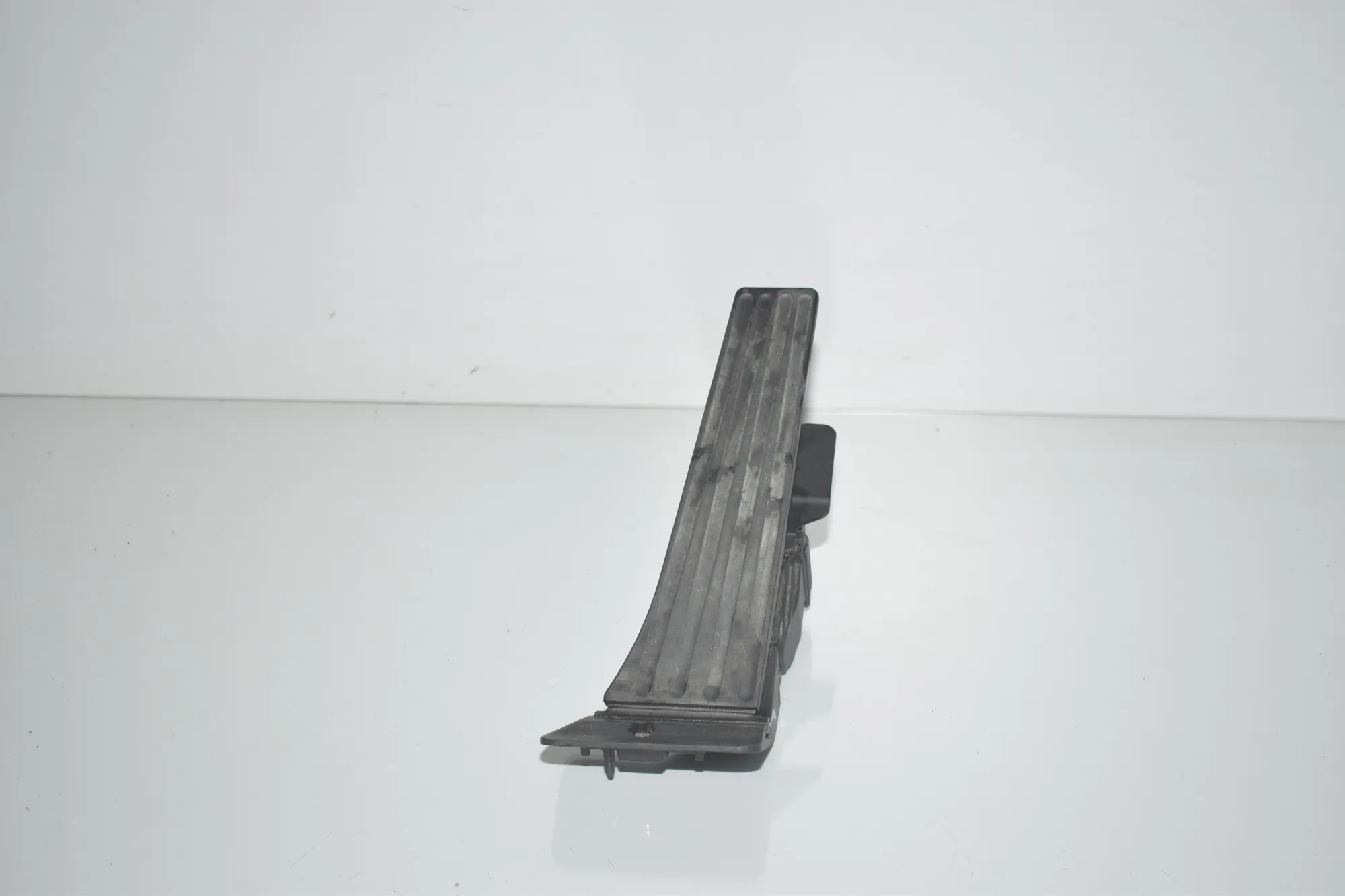 Throttle Pedal – OEM 6789528 · BMW 3 (F30, F80) 320 d 2012