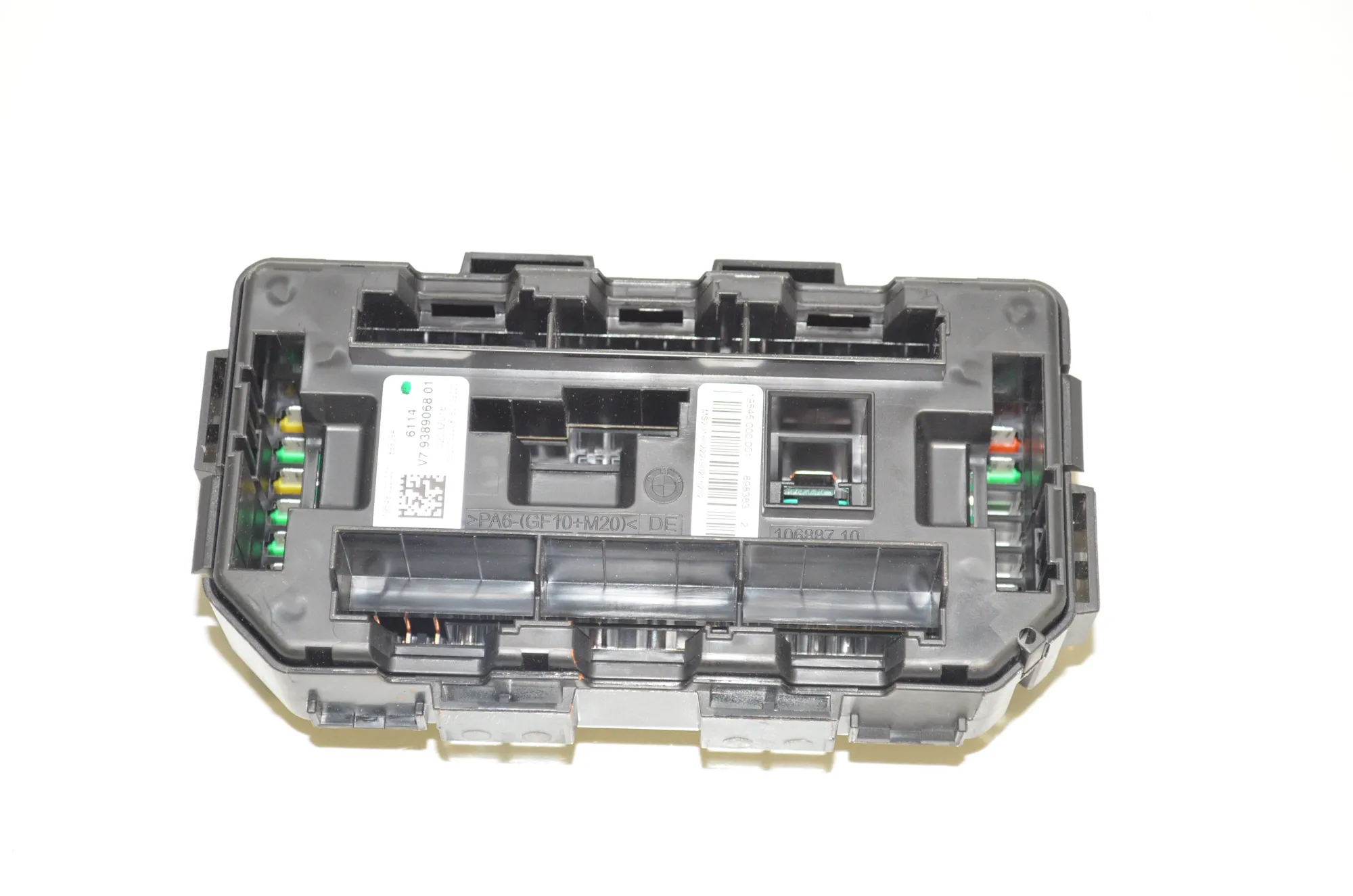 Fuse Box – OEM 9389068 · BMW 2 Cabrio (F23) 220 i 2016 – 3