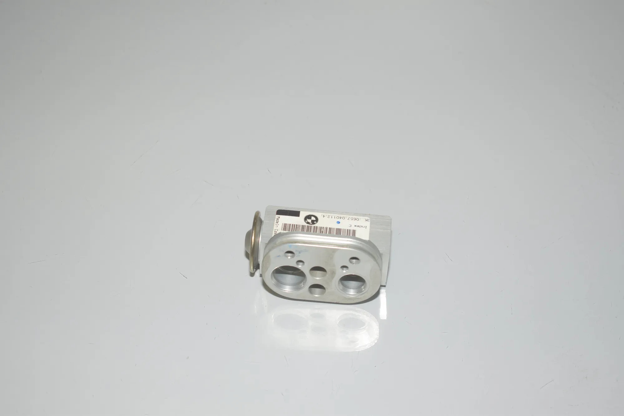 A/C Conditioner Expansion Valve – OEM 9229488 · BMW 3 (F30, F80) 320 d 2012 – 3