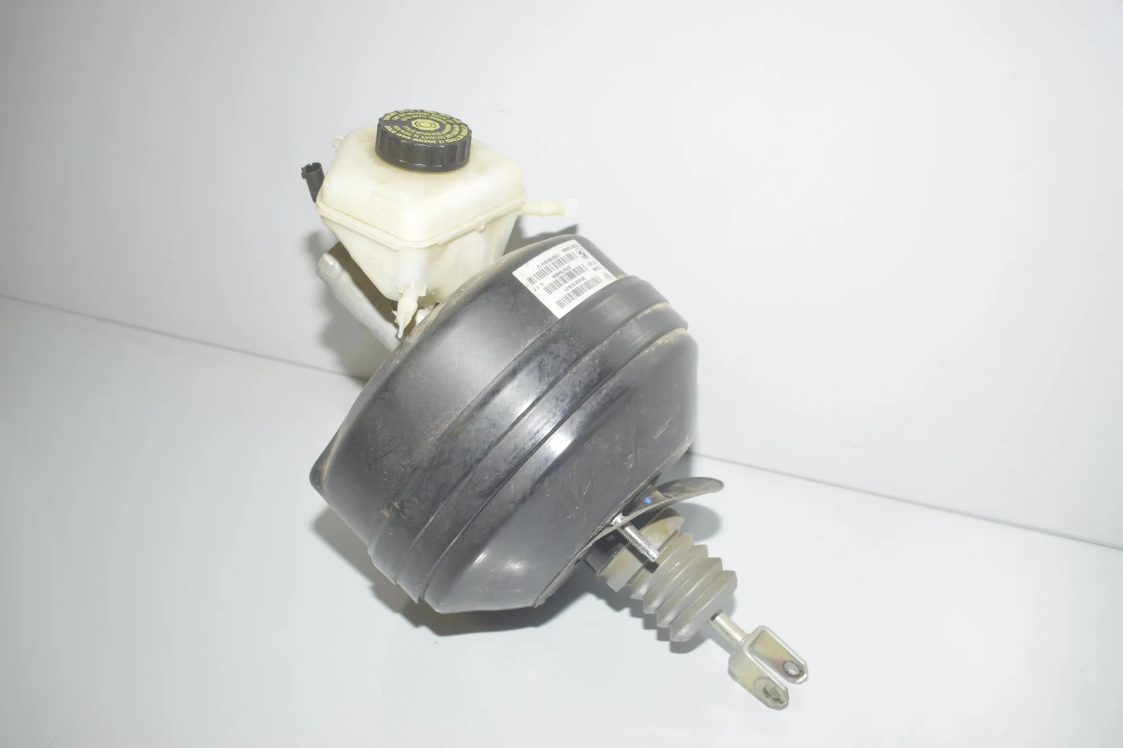 Brake Servo Booster – OEM 4081078 · BMW 3 (F30, F80) 320 d 2012 – 3