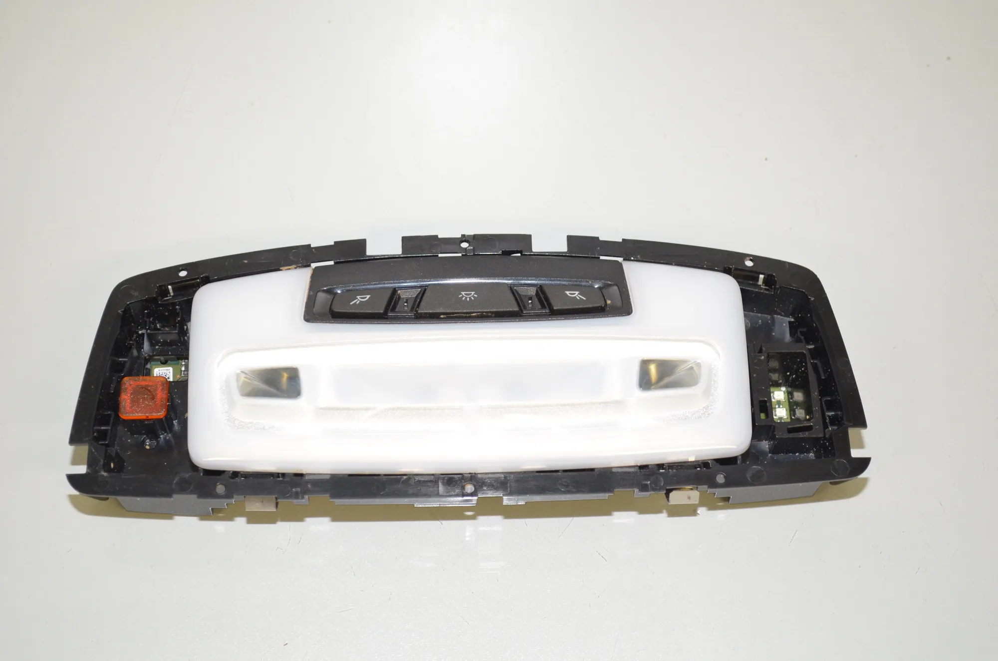 Interior Lighting – OEM 9305794 · BMW 2 Cabrio (F23) 220 i 2016 – 2
