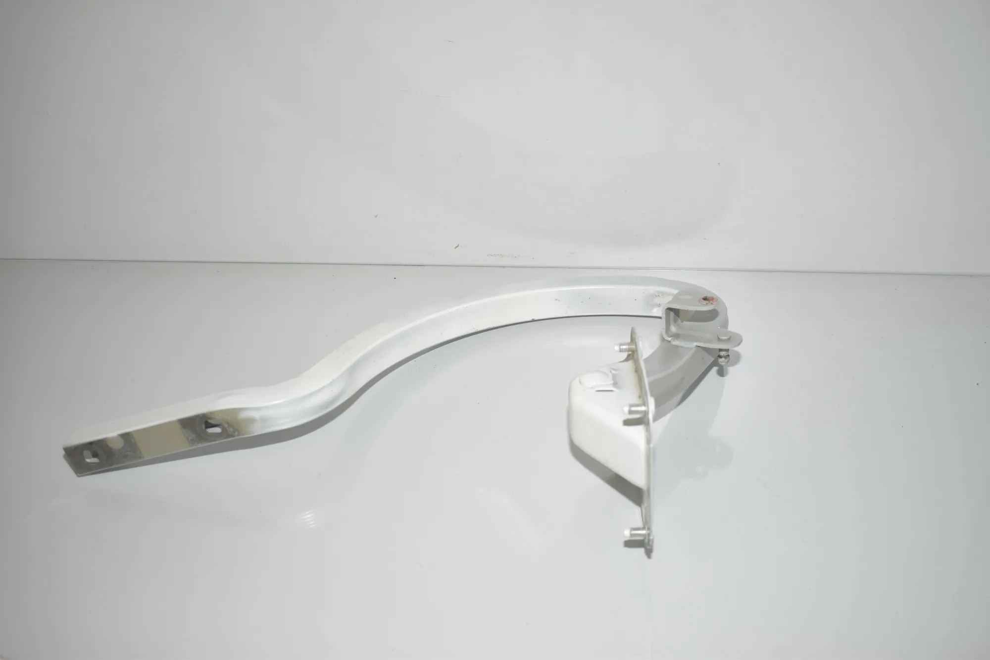 Left Side Bootlid Hinge – OEM 7255637 · BMW 3 (F30, F80) 320 d 2012 – 3