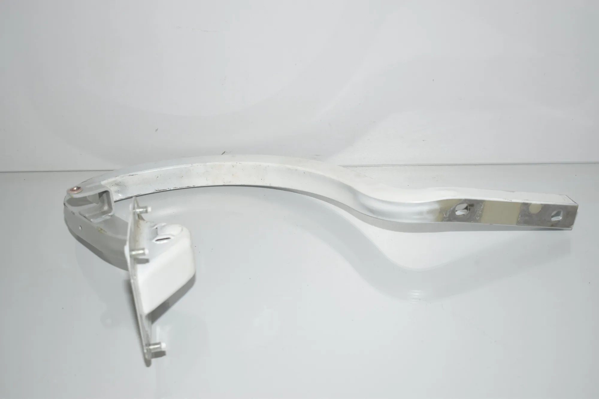 Right Side Bootlid Hinge – OEM 7255638 · BMW 3 (F30, F80) 320 d 2012 – 3