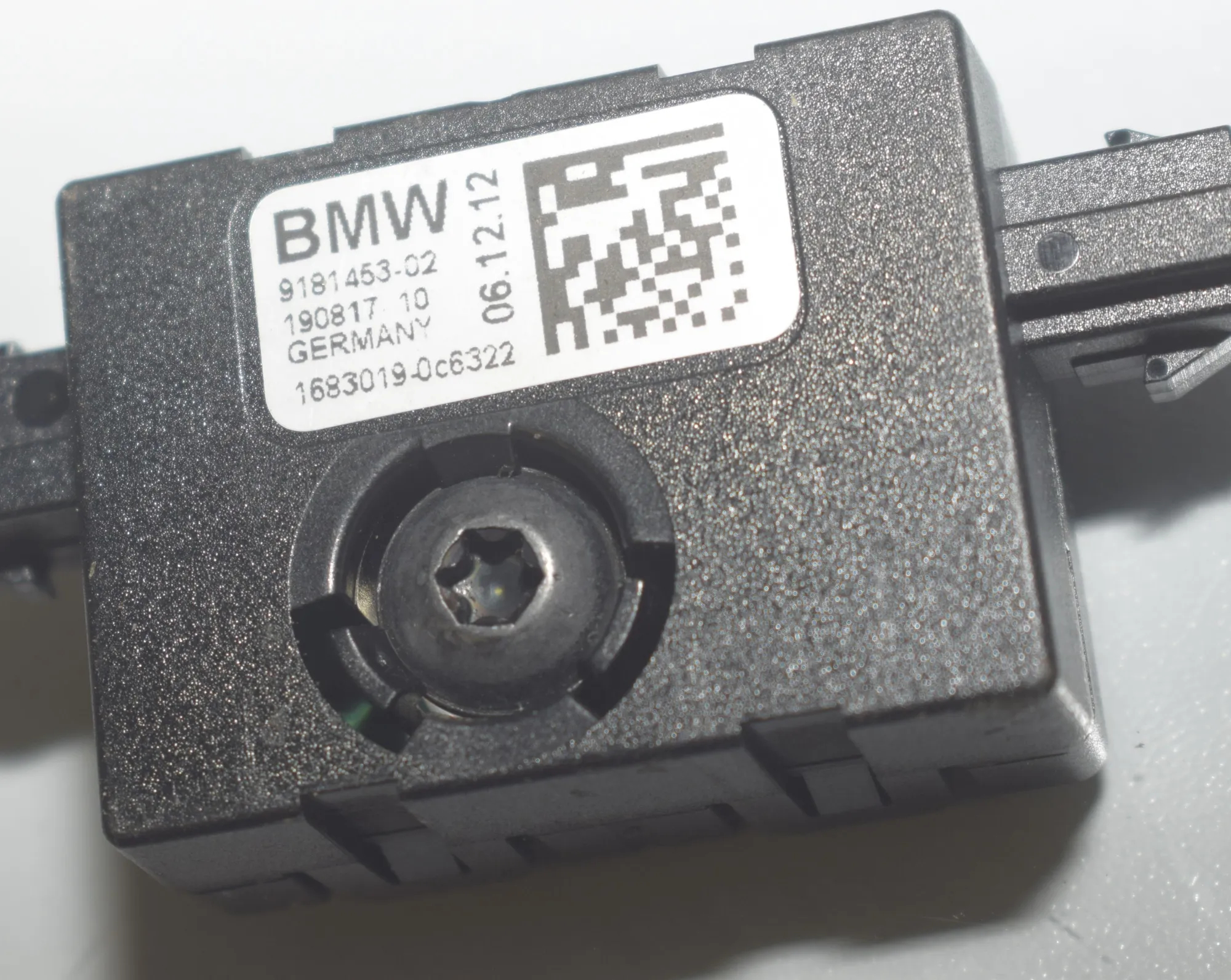 Antenna – OEM 9181453 · BMW X3 (F25) xDrive 20 d 2013 – 4