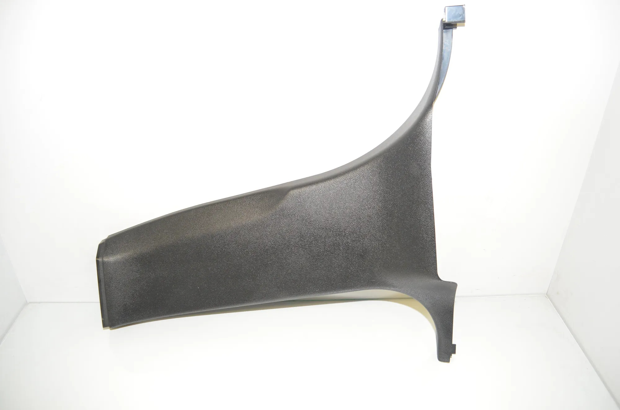 Left Side B Pillar Trim – OEM 7319055 · BMW X3 (F25) xDrive 20 d 2013