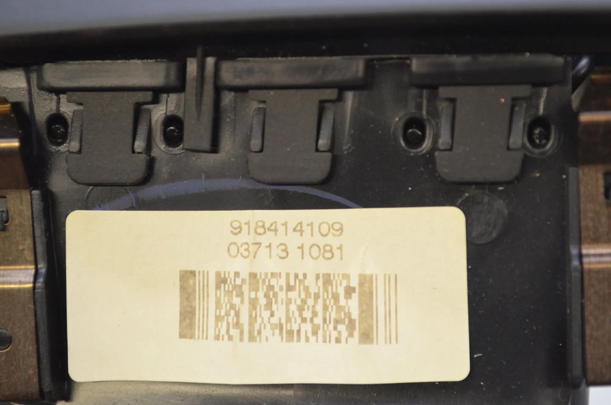 Dashboard Air Vents – OEM 9184141 · BMW X3 (F25) xDrive 20 d 2013 – 4