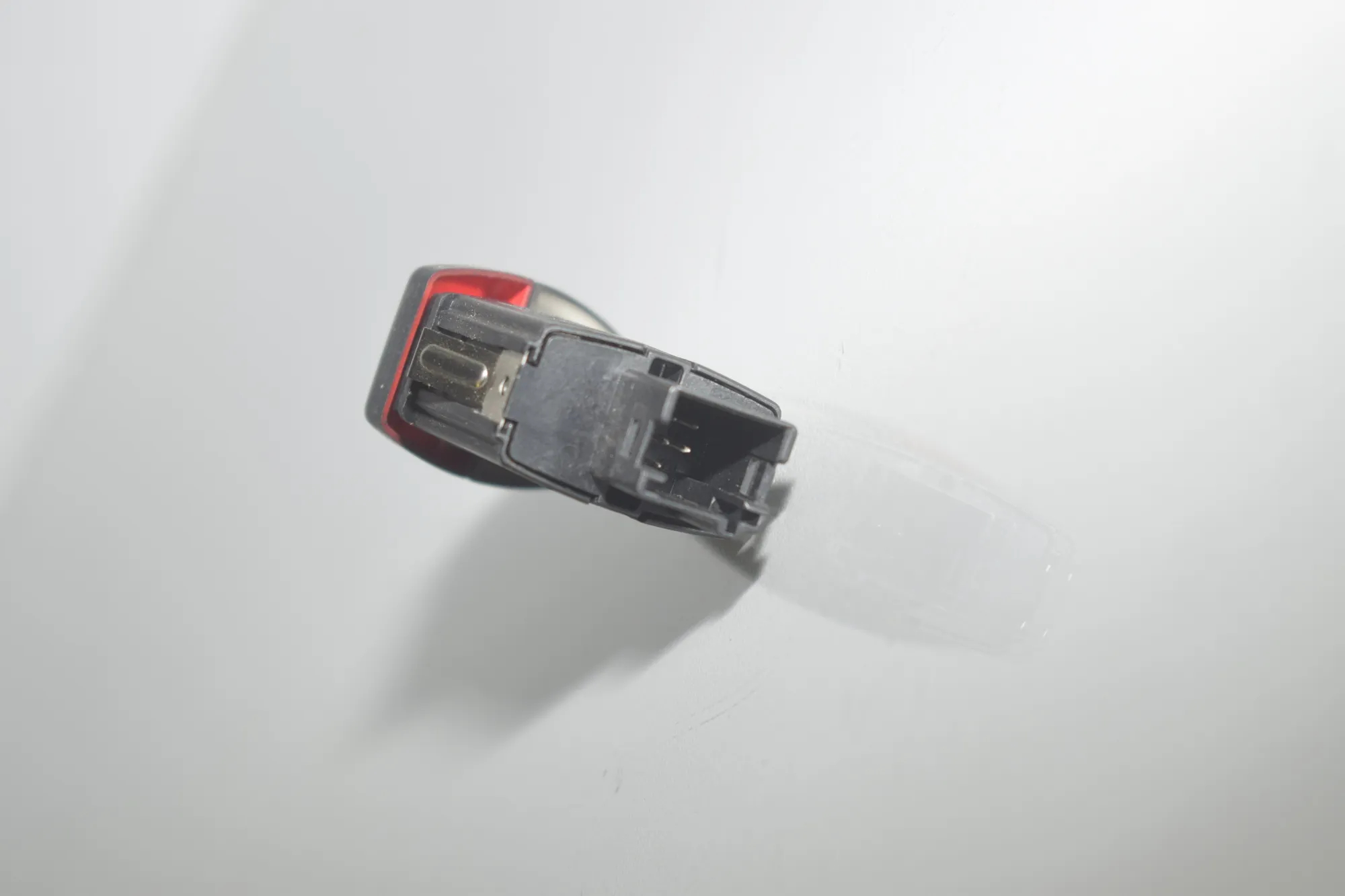 Hazard Button – OEM 9161896 · BMW X3 (F25) xDrive 20 d 2013 – 5