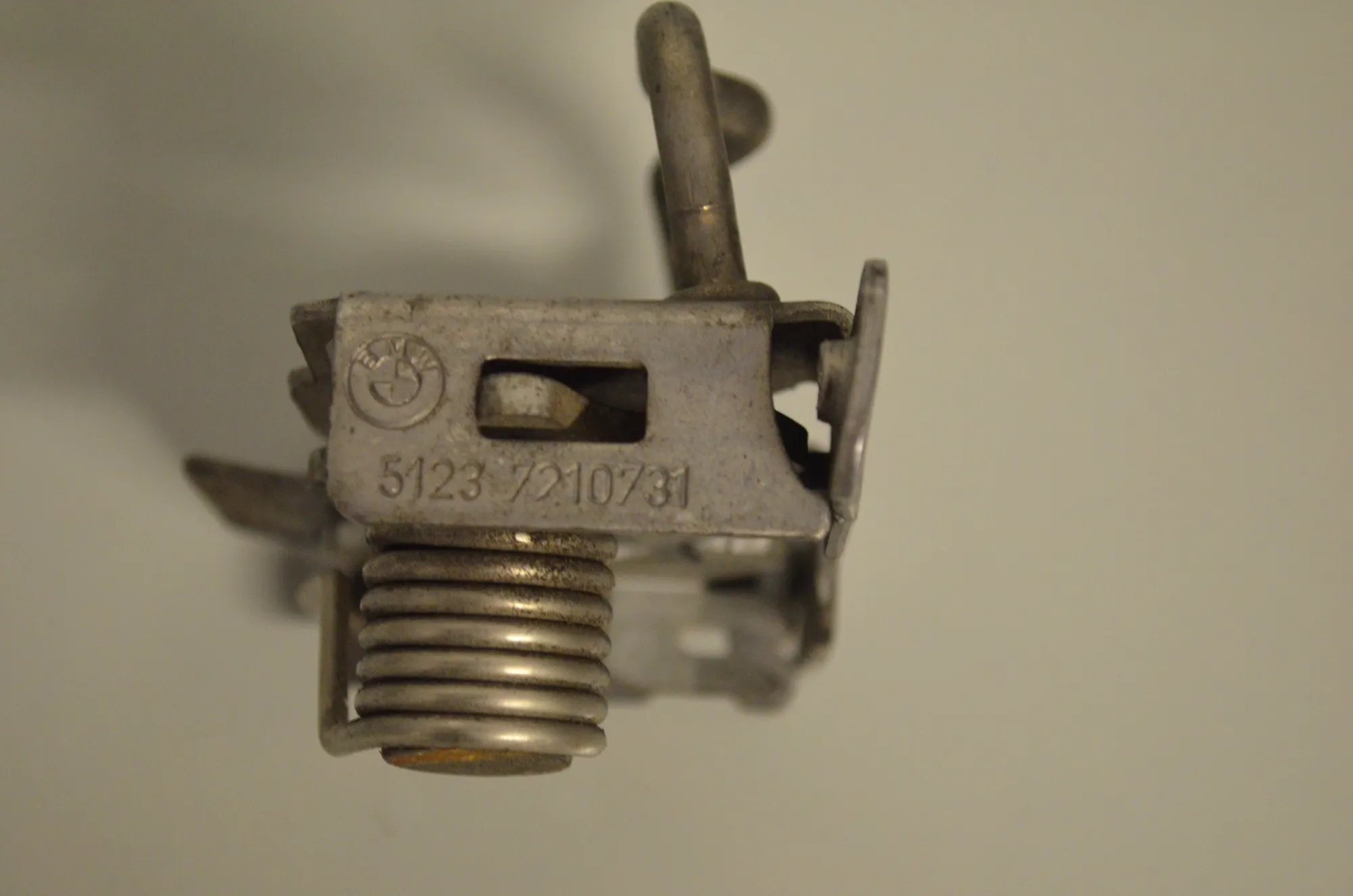 Bonnet Lock – OEM 7210731 · BMW X3 (F25) xDrive 20 d 2013 – 5