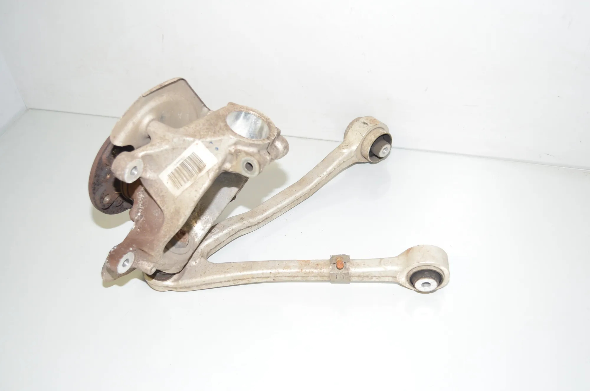 Front Left Wheel Hub – OEM 6852159 · BMW i3 (I01) Electric 2019 – 3