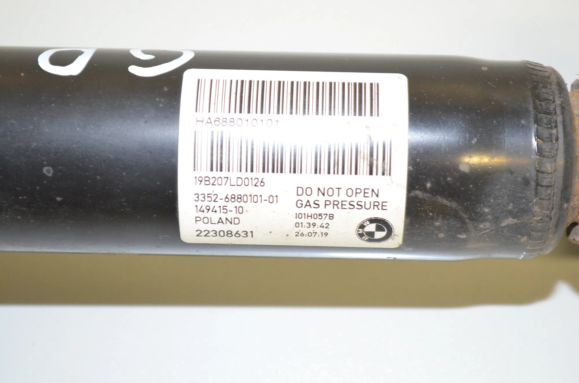 Rear Right Shock Absorber – OEM 6880101 · BMW i3 (I01) Electric 2019 – 4