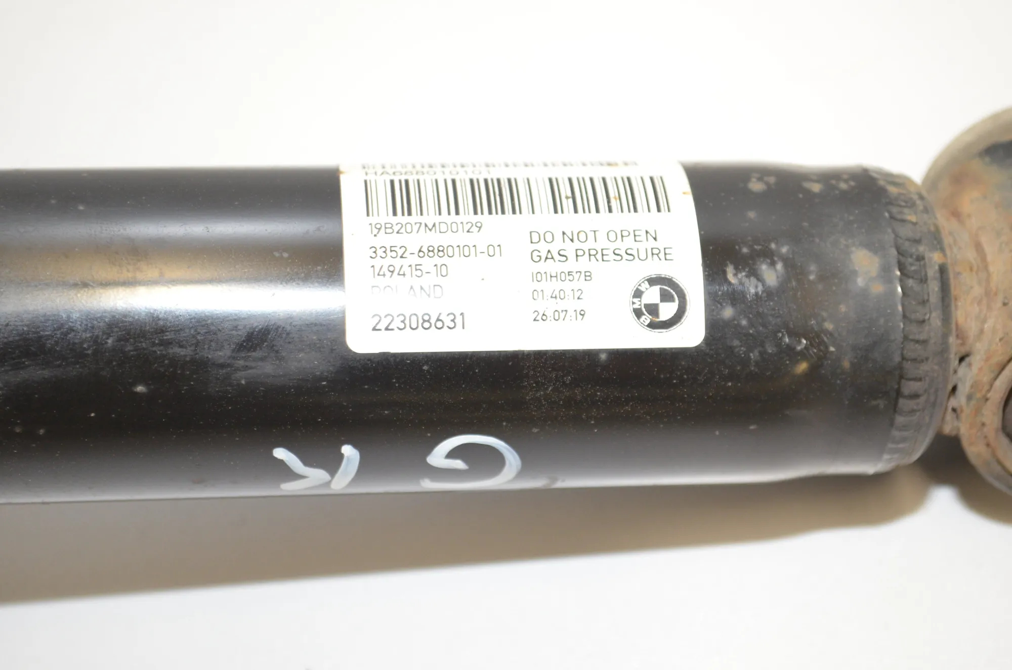 Rear Left Shock Absorber – OEM 6880101 · BMW i3 (I01) Electric 2019 – 4