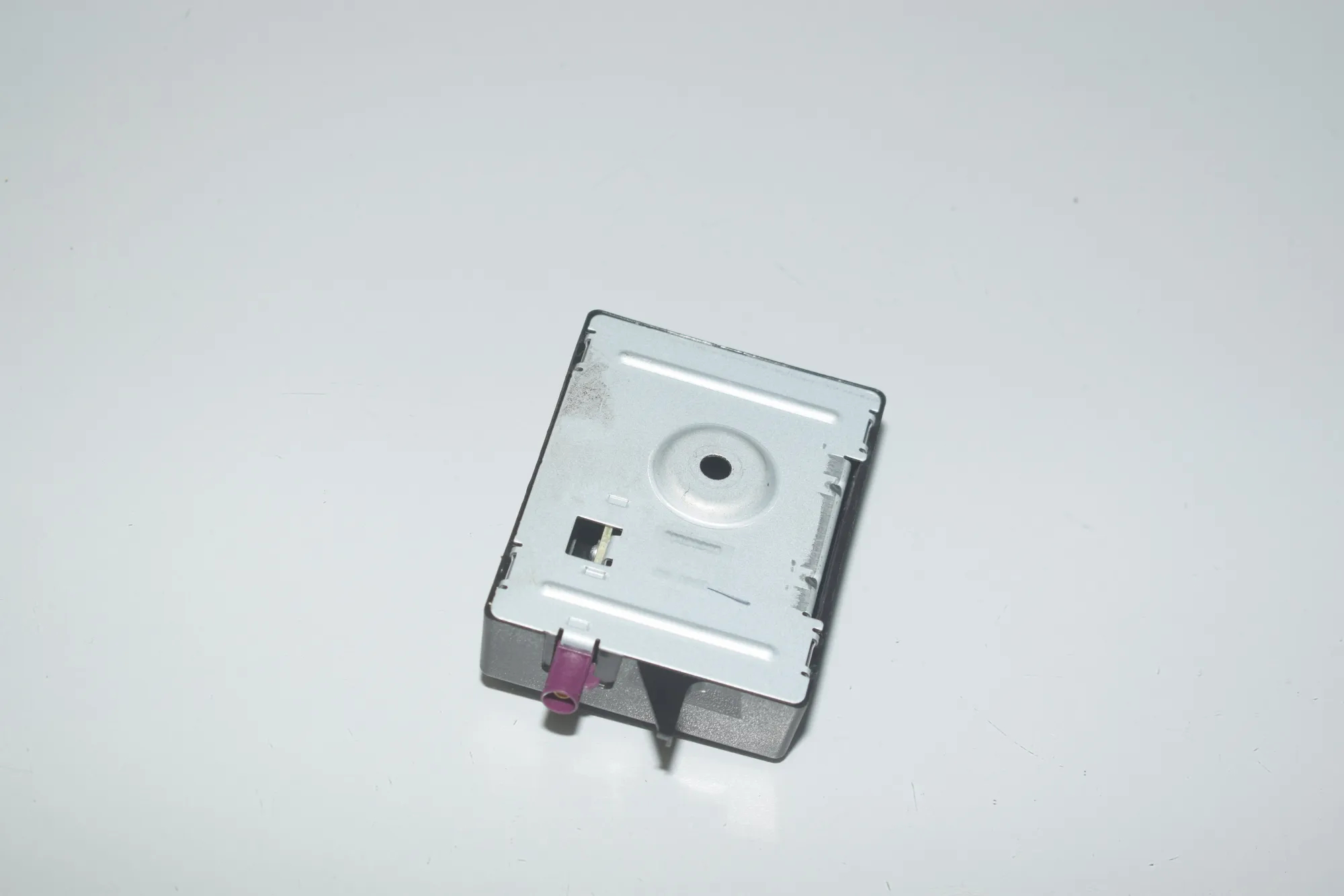 Antenna – OEM 9230911 · BMW 3 Touring (F31) 330 d 2013 – 4
