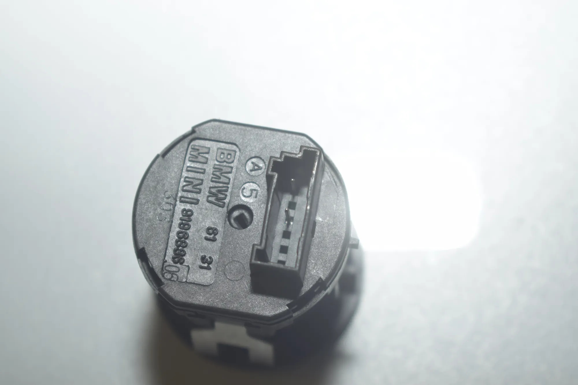 SRS Switch – OEM 9196886 · BMW 3 Touring (F31) 330 d 2013 – 5