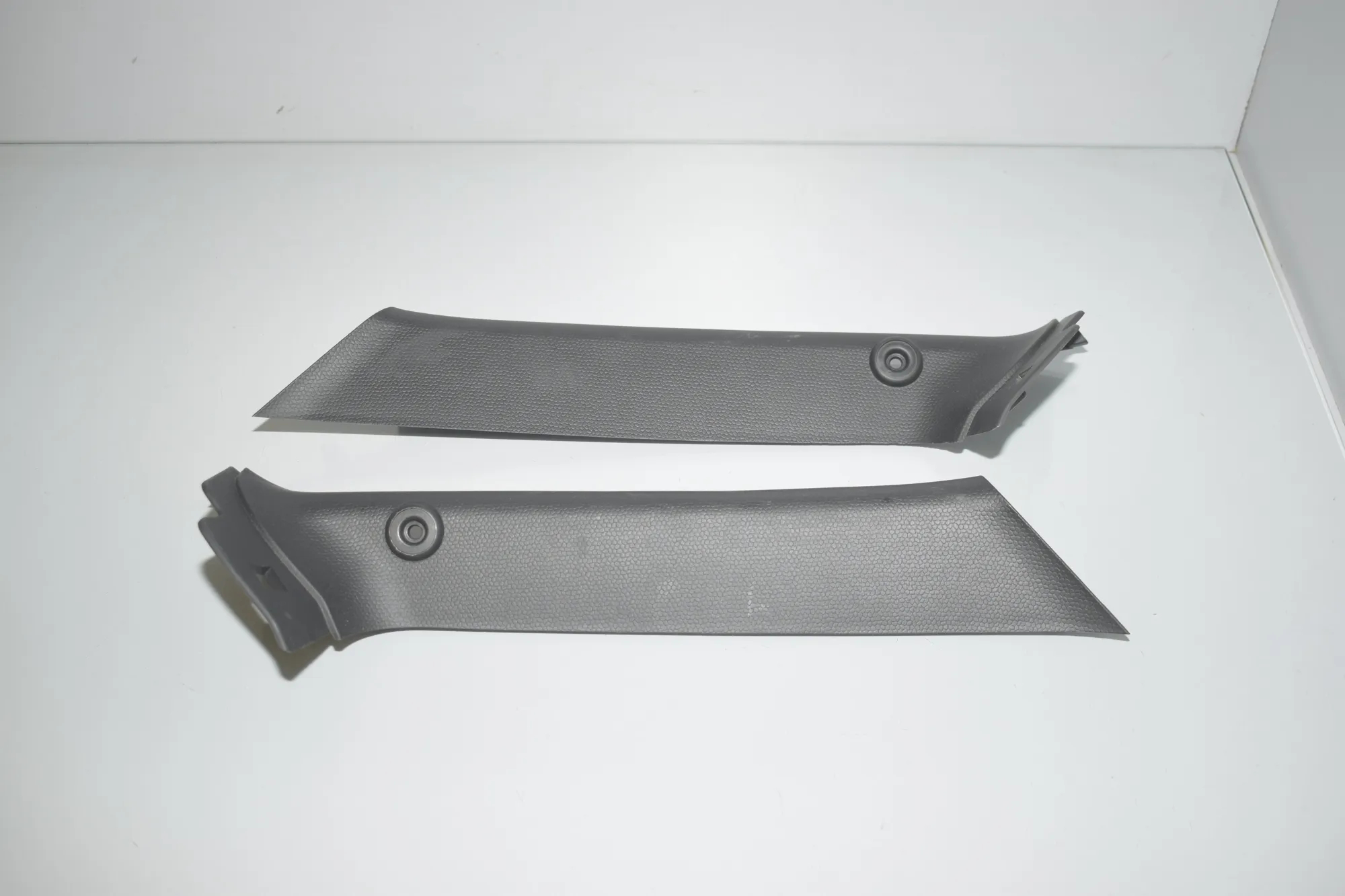 Tailgate Bootlid Trim – OEM 7315765 · BMW i3 (I01) Electric 2019 – 3