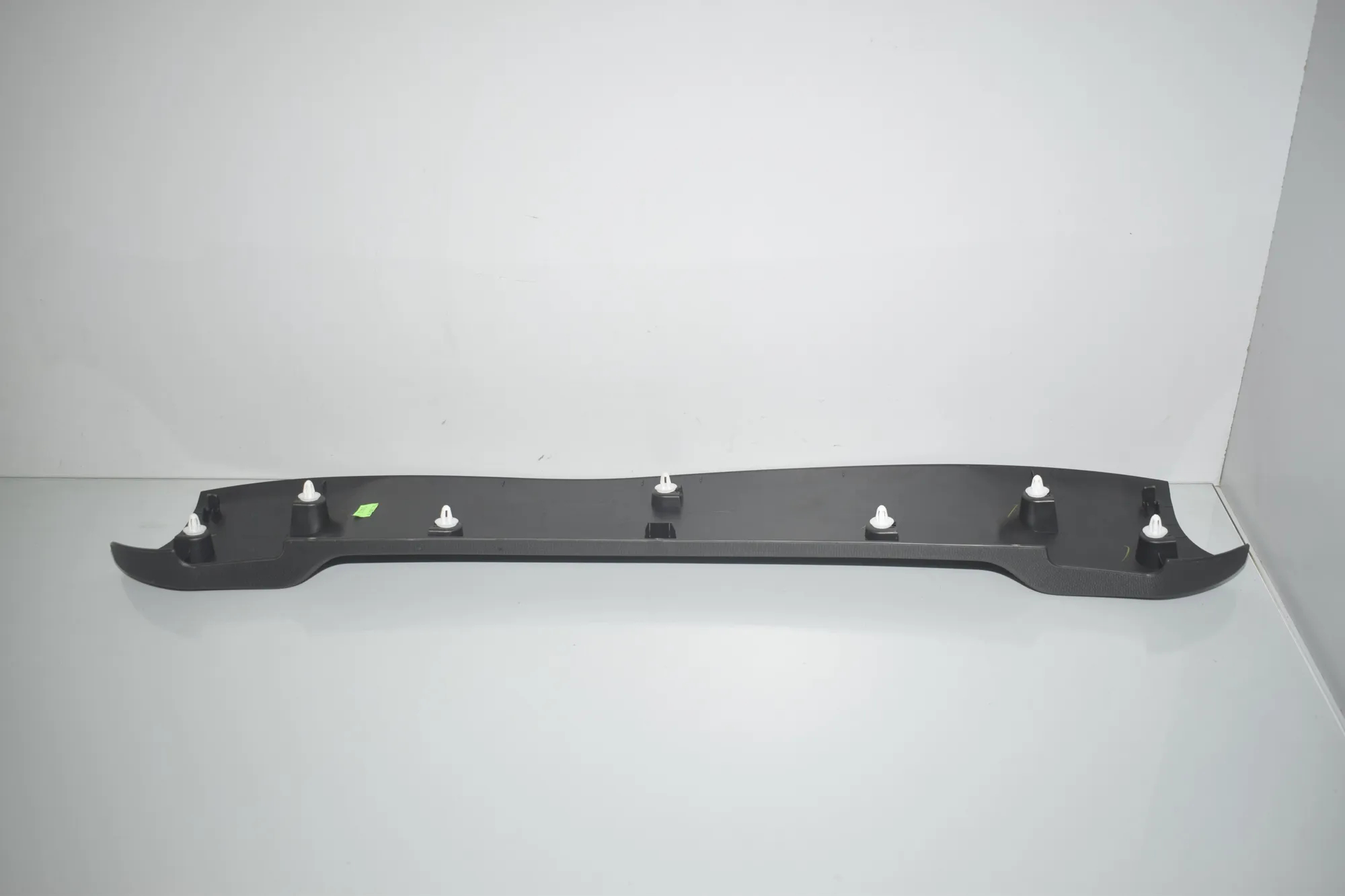 Tailgate Bootlid Trim – OEM 7315767 · BMW i3 (I01) Electric 2019 – 3