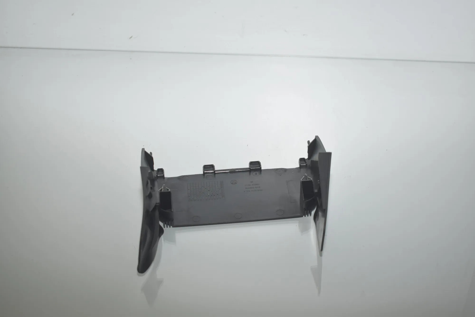Steering Mechanism Trim – OEM 9282940 · BMW i3 (I01) Electric 2019 – 2