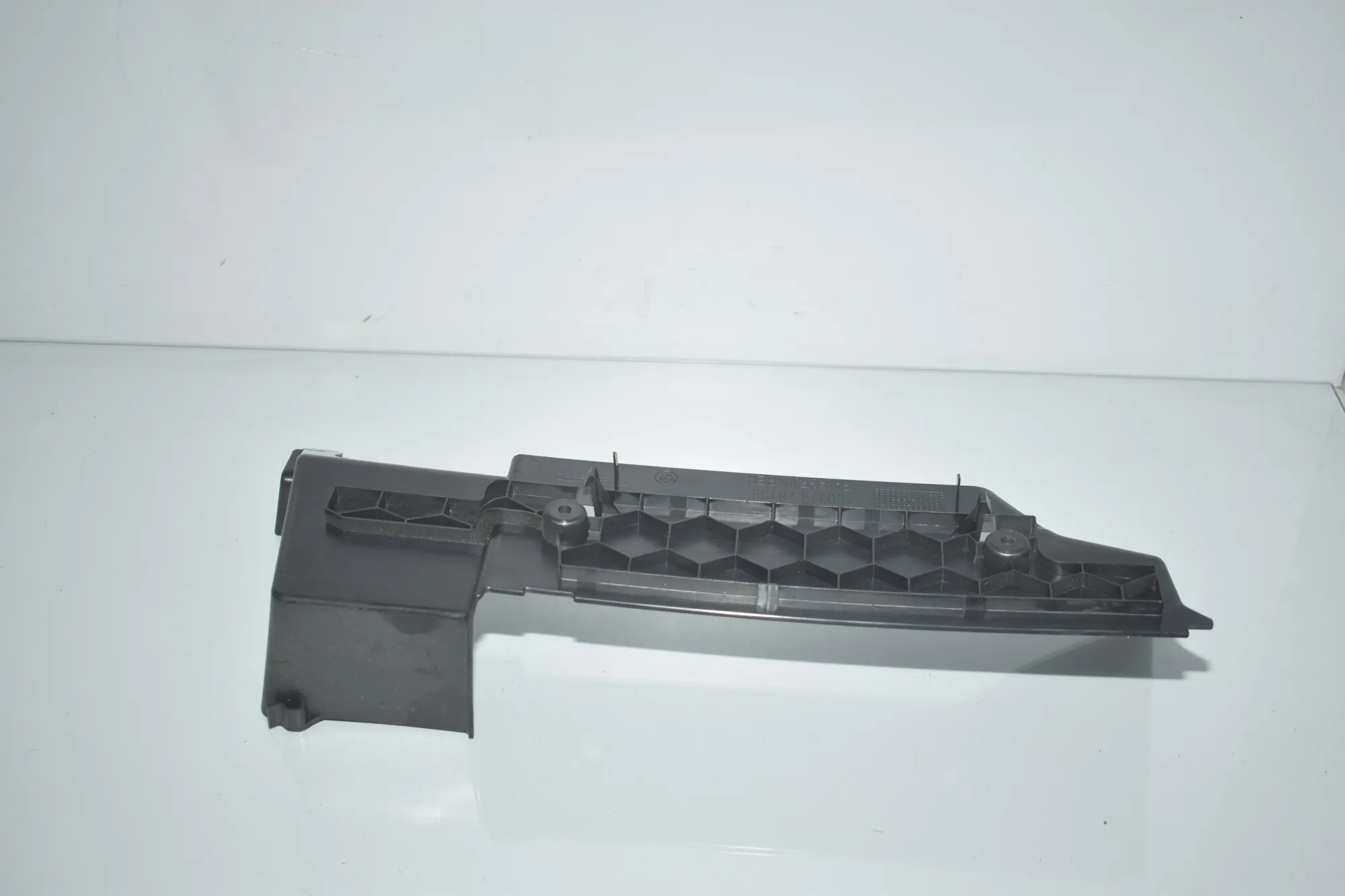 Dashboard Lower Trim – OEM 9283032 · BMW i3 (I01) Electric 2019 – 3
