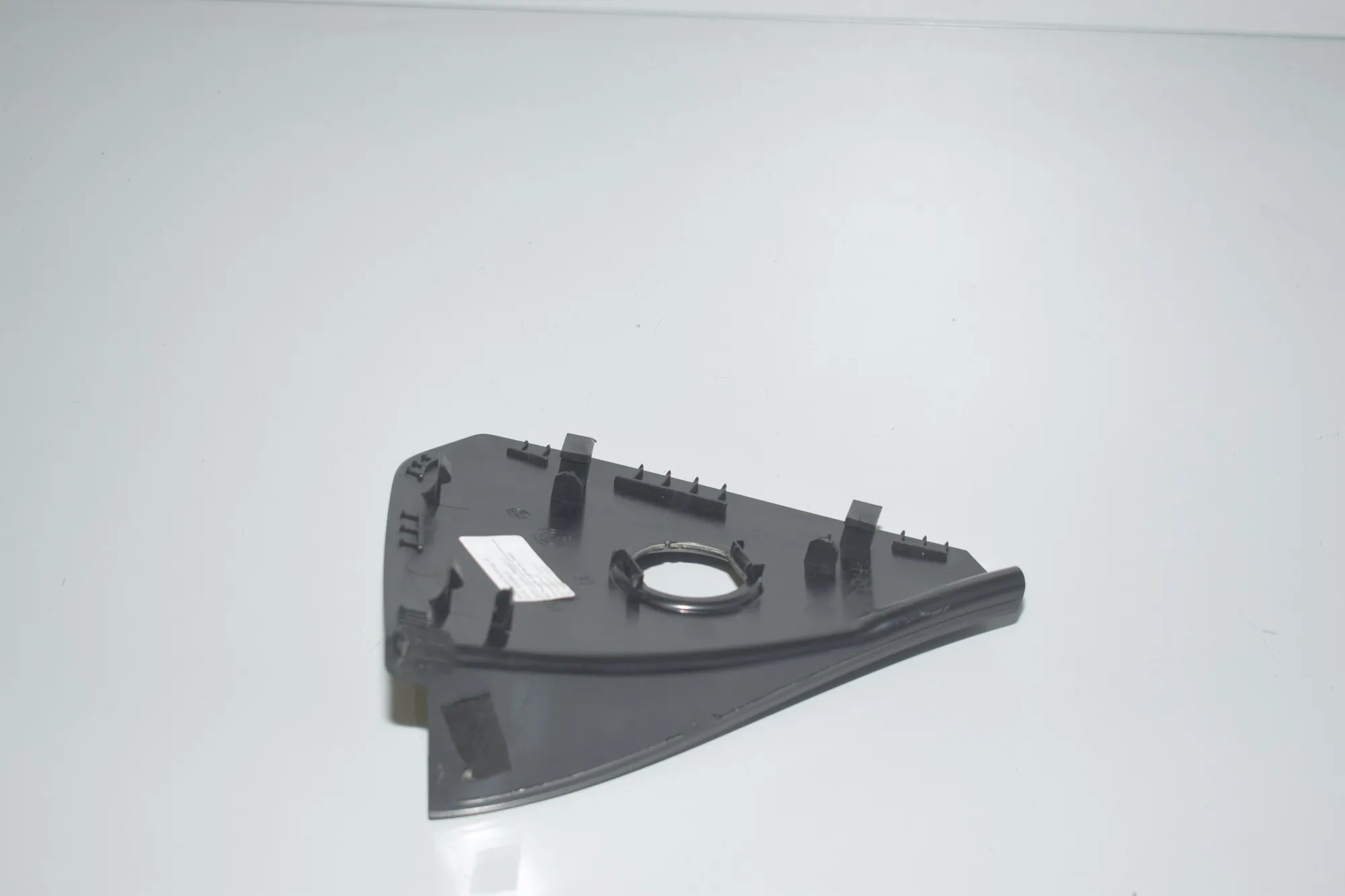 Dashboard Side Trim – OEM 9282993 · BMW i3 (I01) Electric 2019 – 2