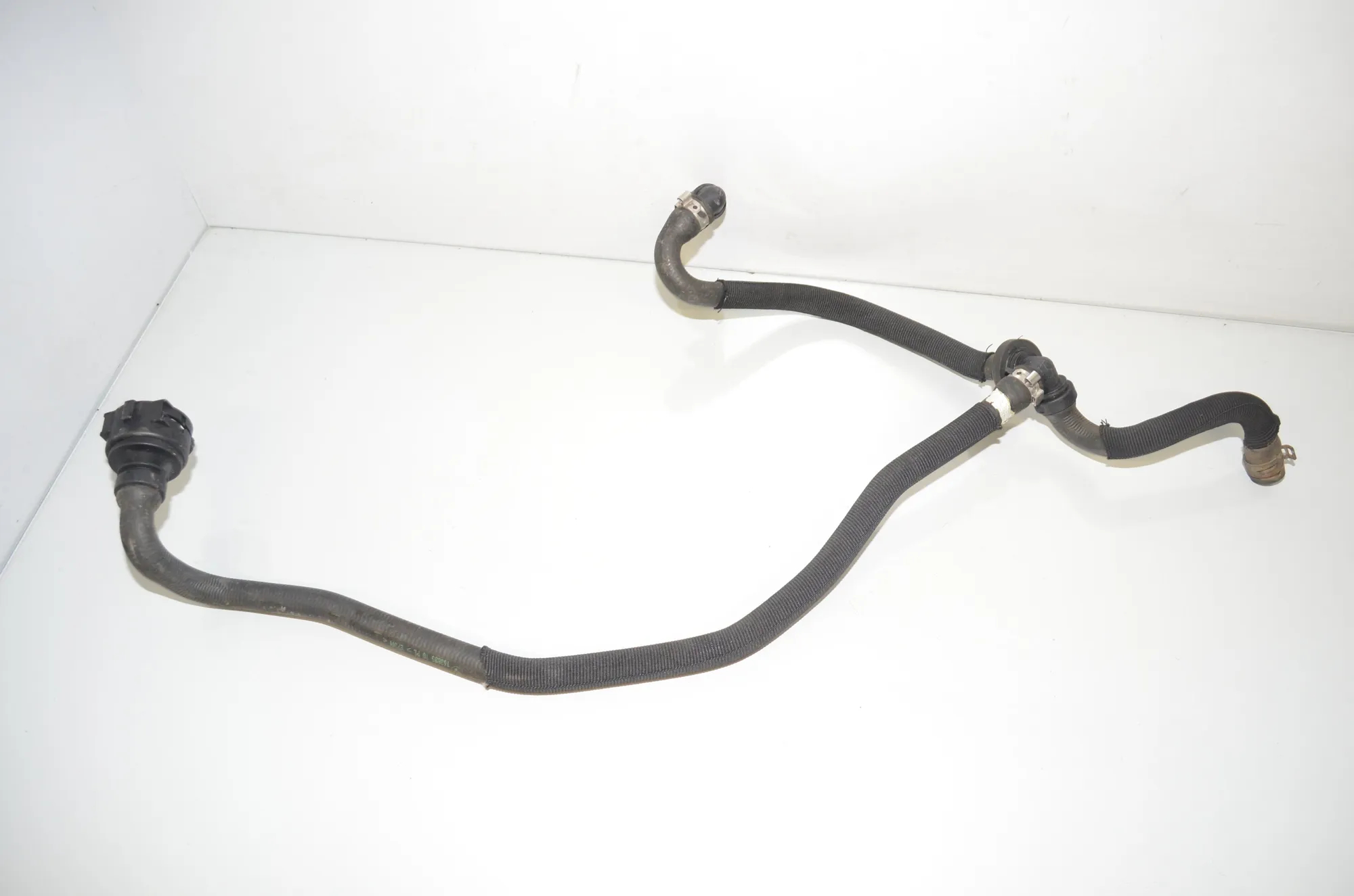 Coolant Hose Pipe – OEM 7616030 · BMW i3 (I01) Electric 2019 – 2
