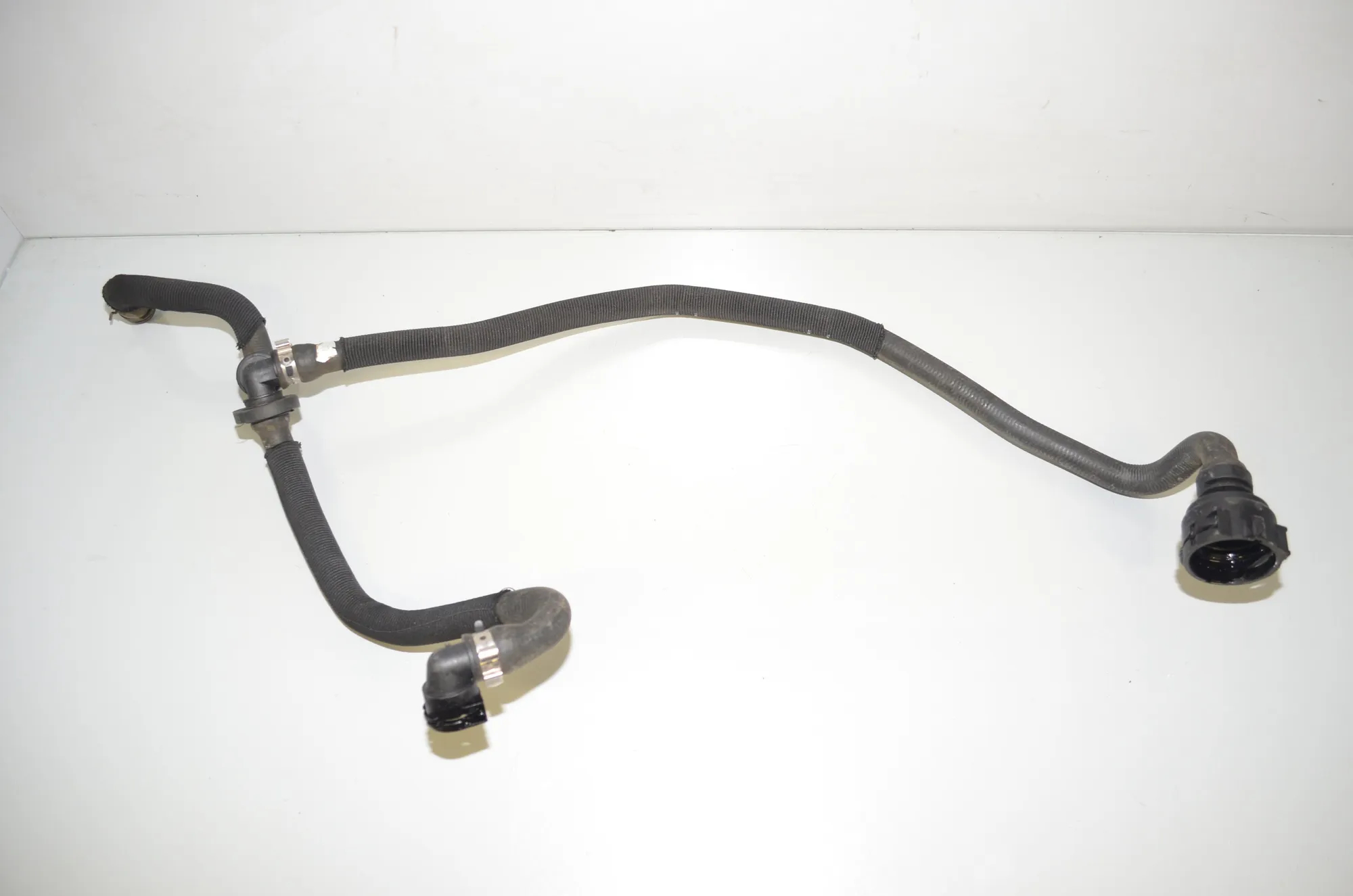 Coolant Hose Pipe – OEM 7616030 · BMW i3 (I01) Electric 2019 – 3