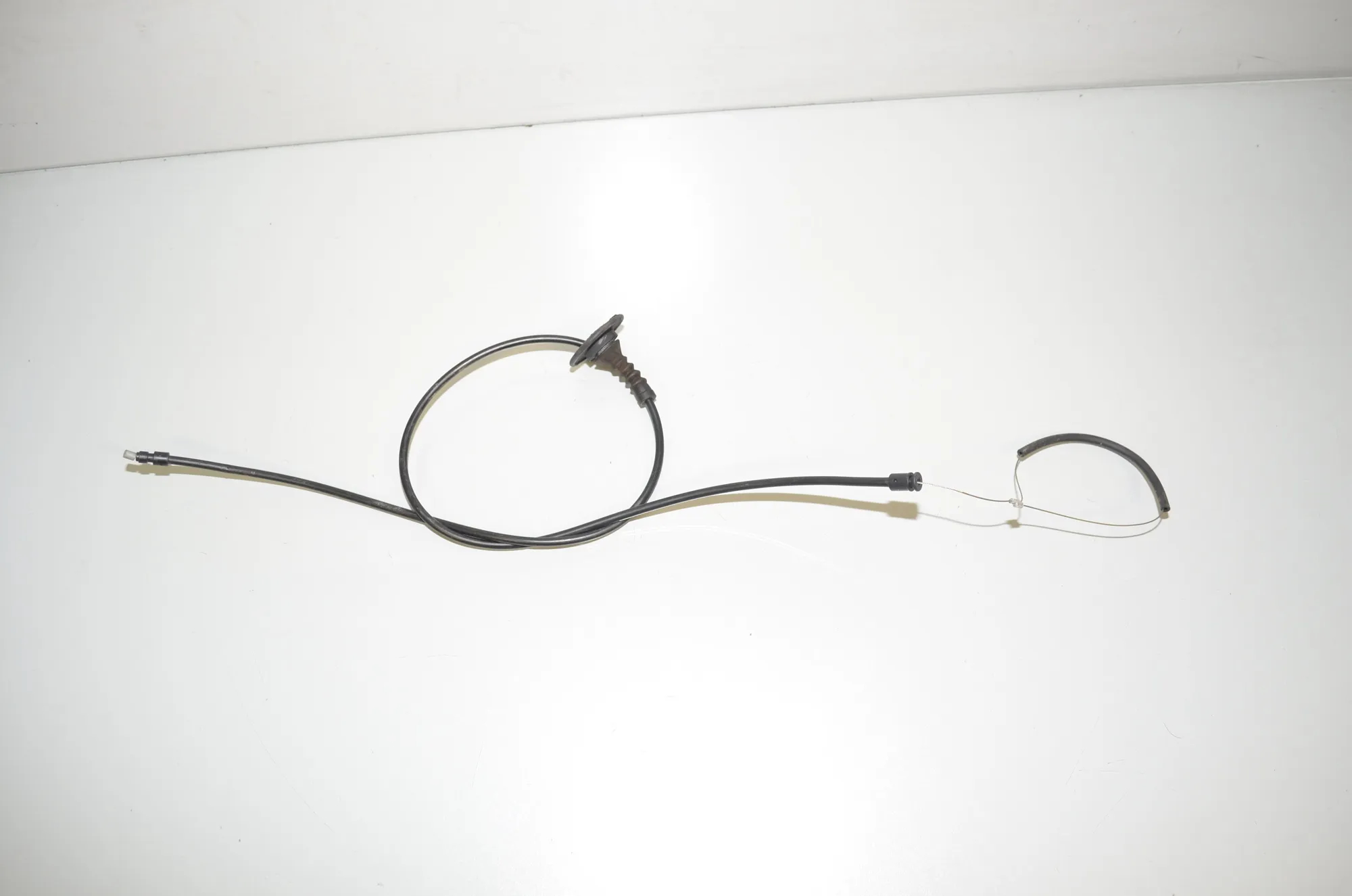 Bonnet Lock Cable – OEM 7299165 · BMW i3 (I01) Electric 2019 – 3