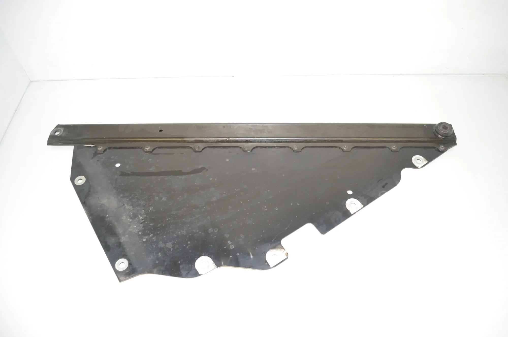 Other Underbody Cover – OEM 6859774 · BMW i3 (I01) Electric 2019 – 3