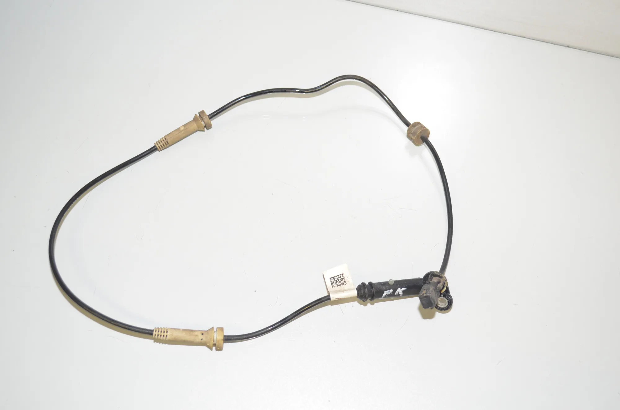 Front Left ABS Sensor – OEM 6874632 · BMW 5 (G30) (2016 - -) 520 i 2018 – 2