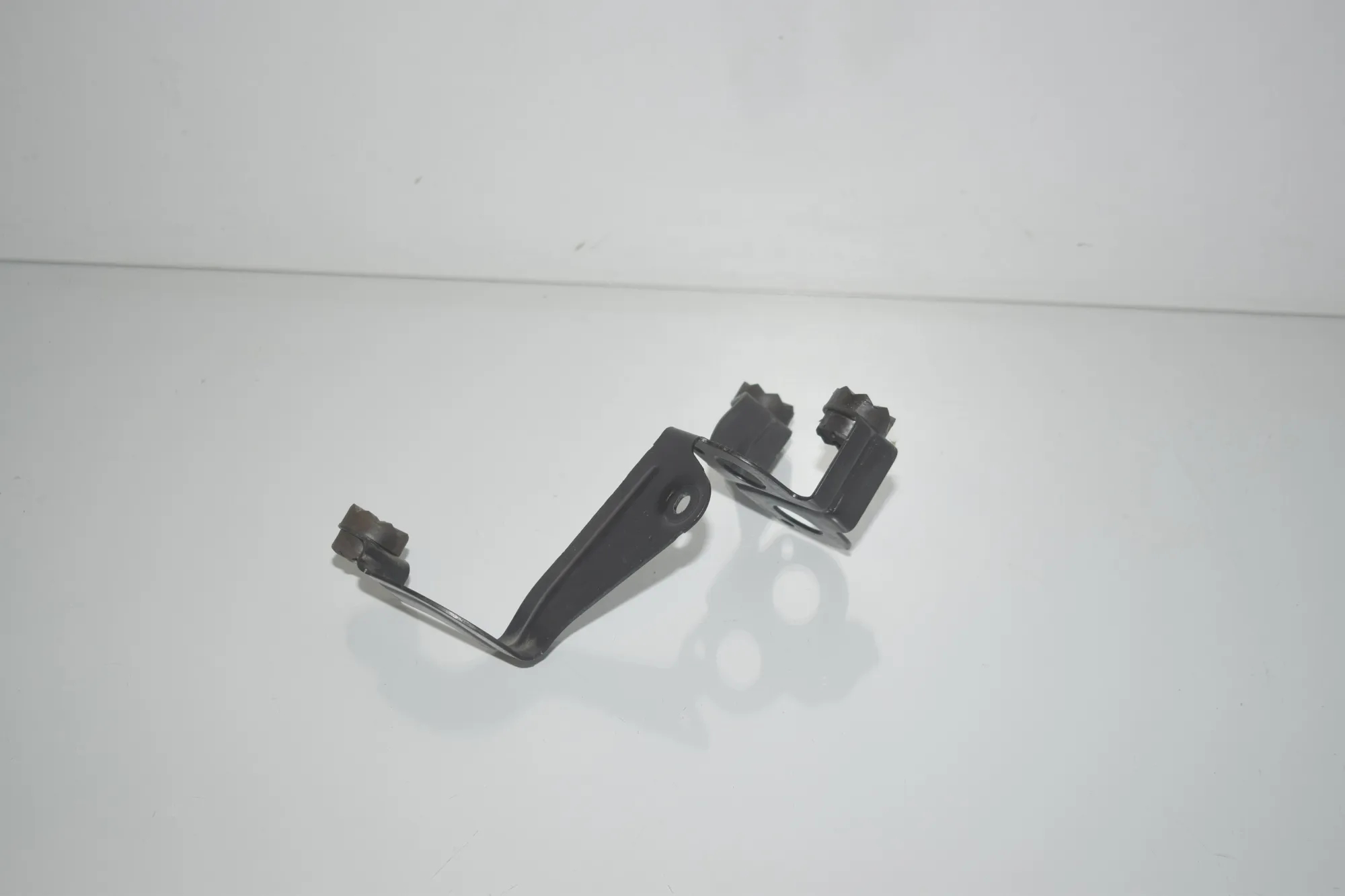 ABS Pump Holder – OEM 6798904 · BMW 3 Gran Turismo (F34) 320 d 2014