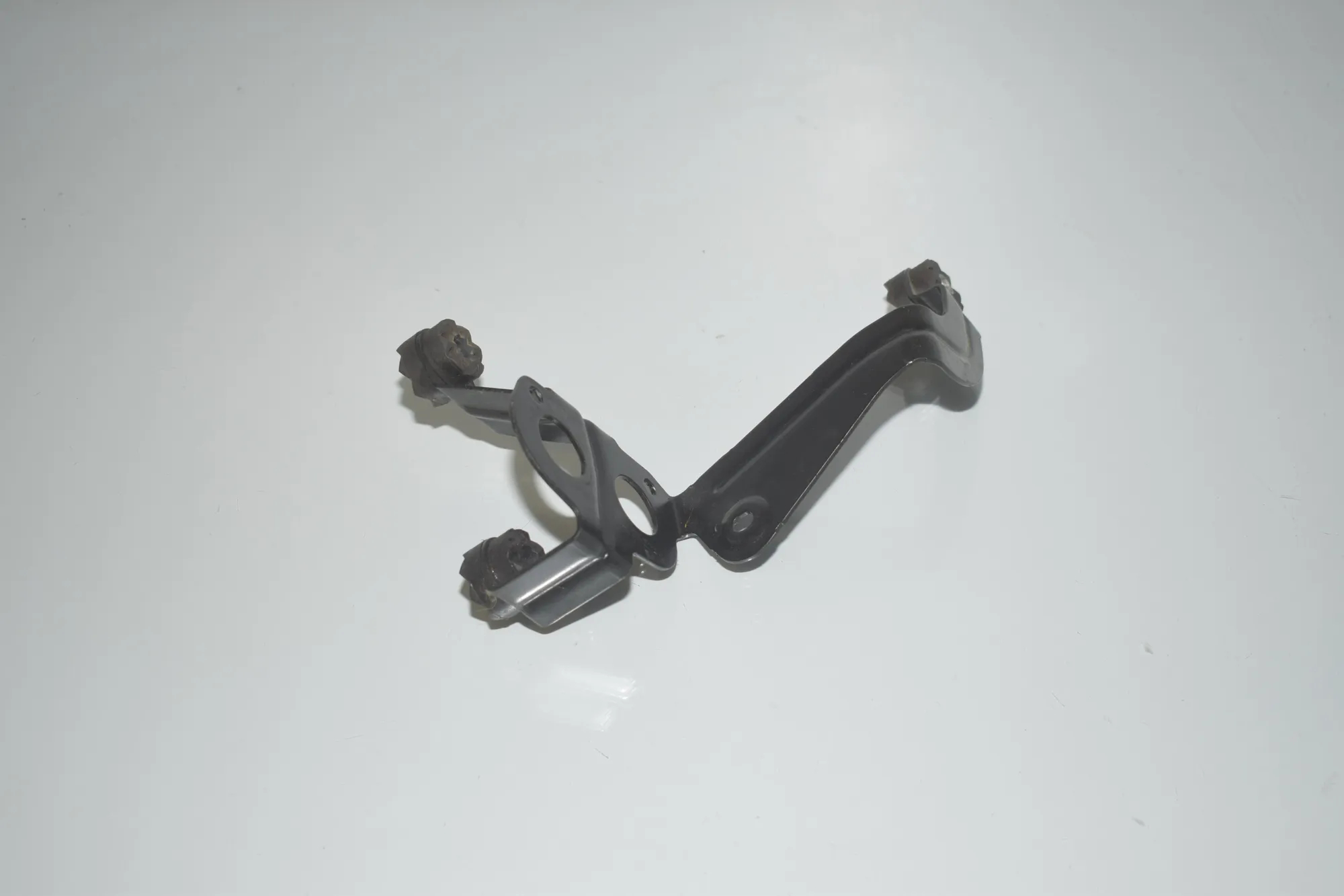 ABS Pump Holder – OEM 6798904 · BMW 3 Gran Turismo (F34) 320 d 2014 – 3