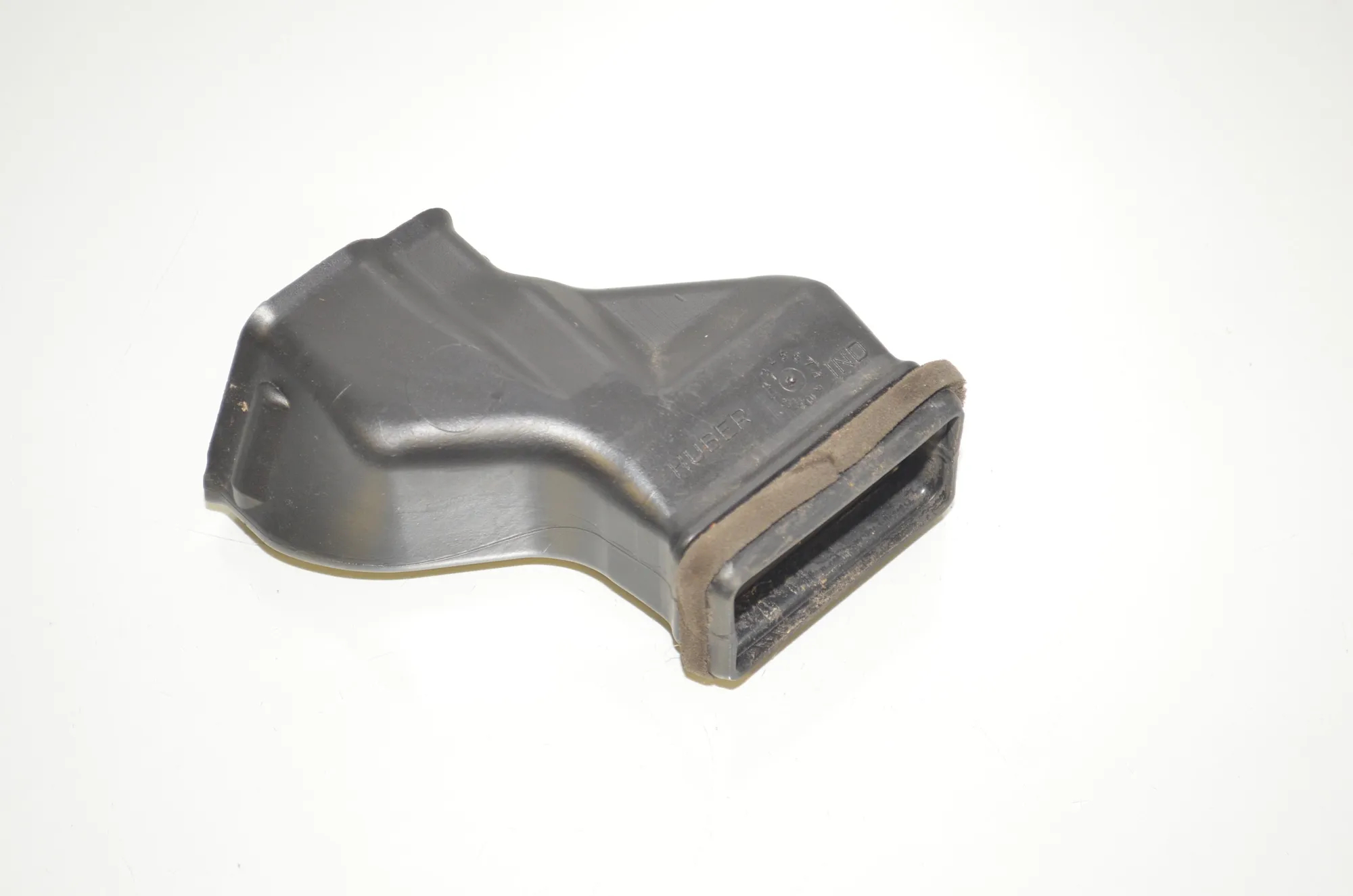 Interior Air Duct Channel – OEM 9311088 · BMW i3 (I01) Electric 2019