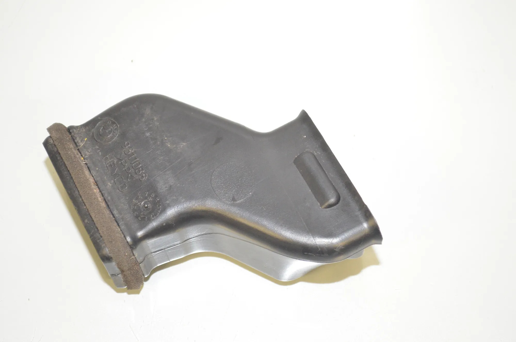 Interior Air Duct Channel – OEM 9311088 · BMW i3 (I01) Electric 2019 – 3