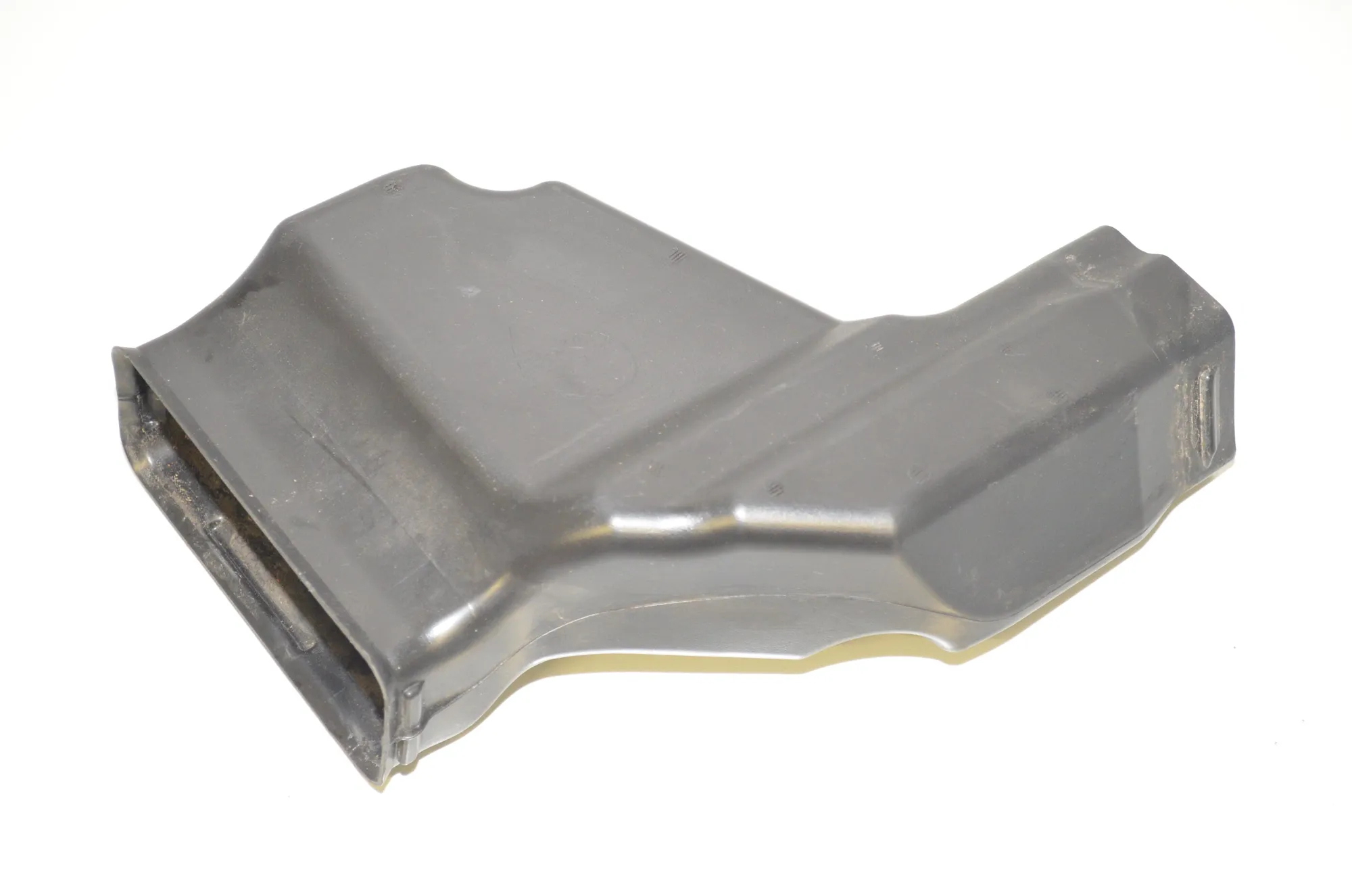 Air Intake Duct Part – OEM 9309550 · BMW i3 (I01) Electric 2019 – 2