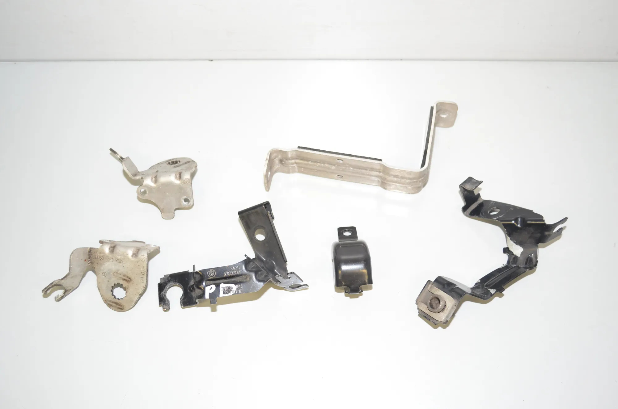 Bracket – OEM 6799310 · BMW i3 (I01) Electric 2019 – 3