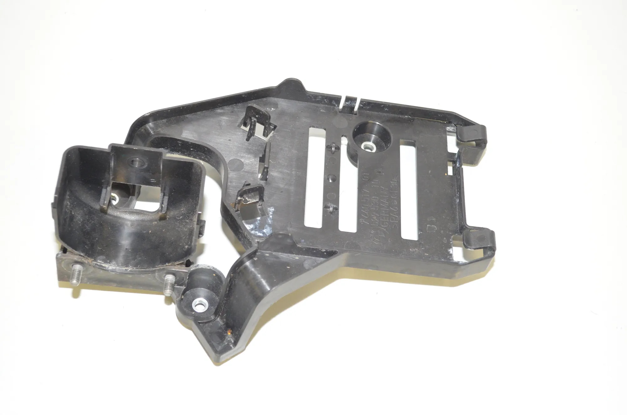 Other Body Parts – OEM 7640517 · BMW i3 (I01) Electric 2019 – 2