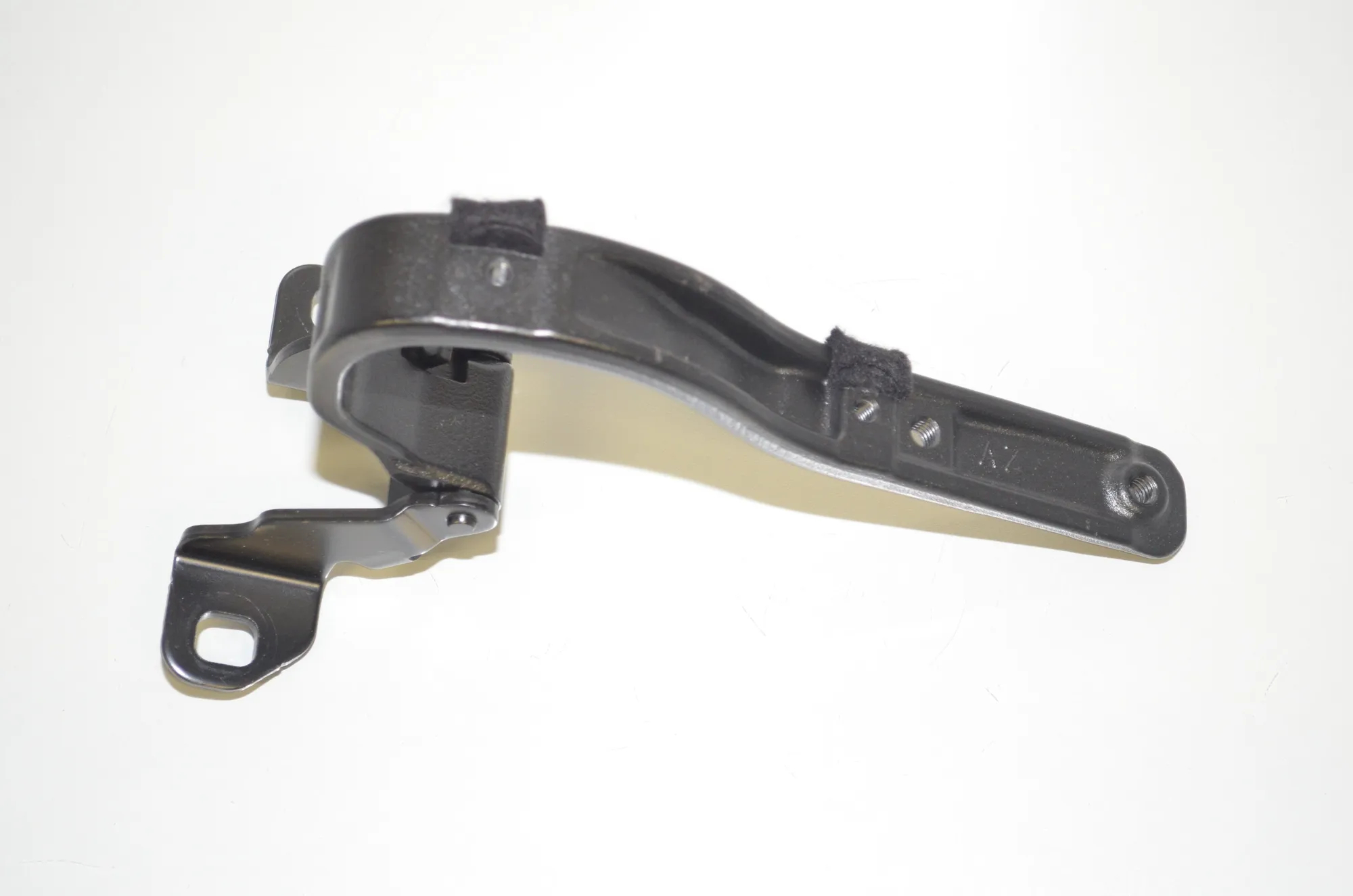 Right Side Bootlid Hinge – OEM 7296774 · BMW i3 (I01) Electric 2019 – 2