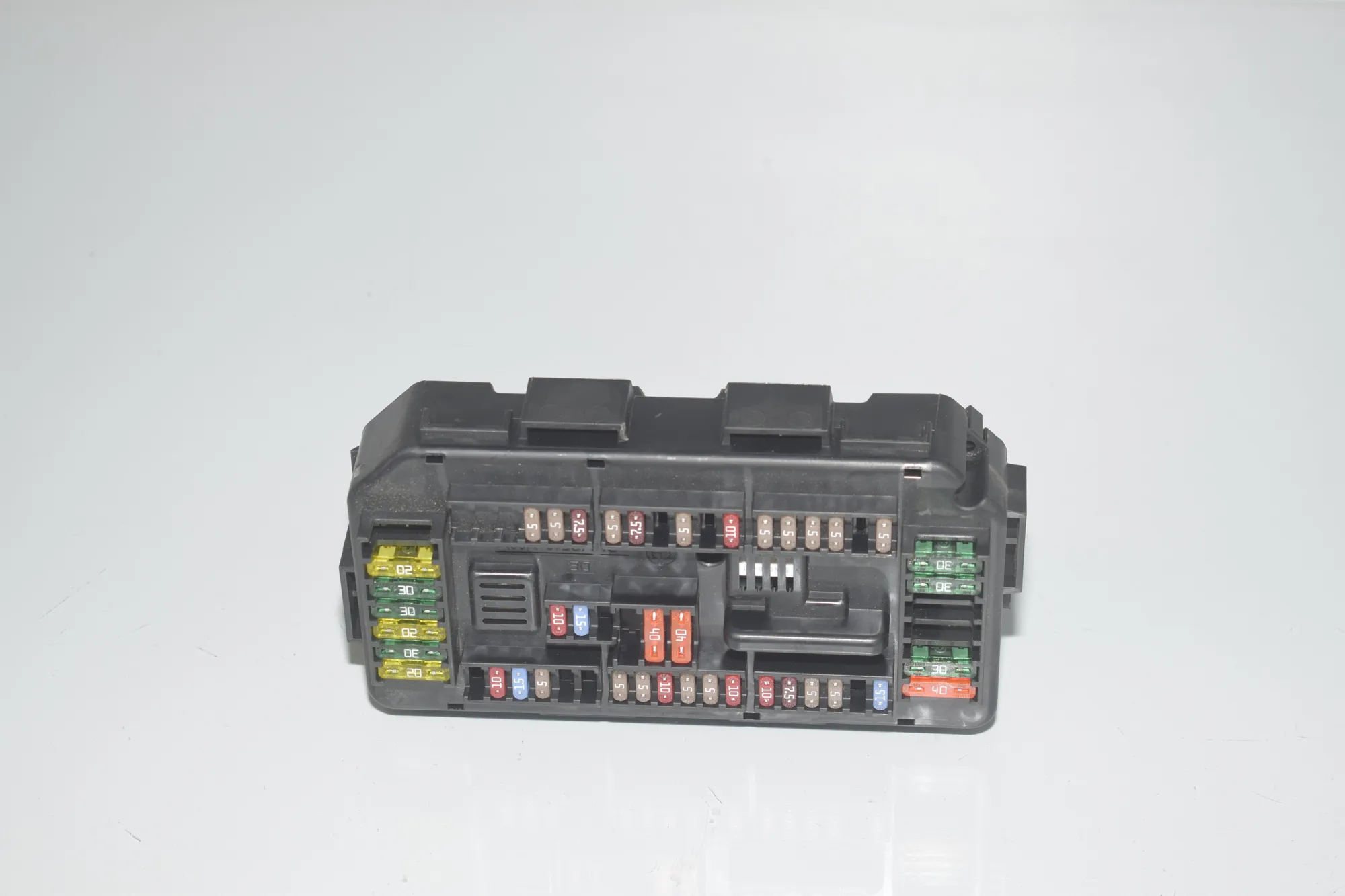 Fuse Box – OEM 9337879 · BMW 3 Gran Turismo (F34) 320 d 2014 – 2
