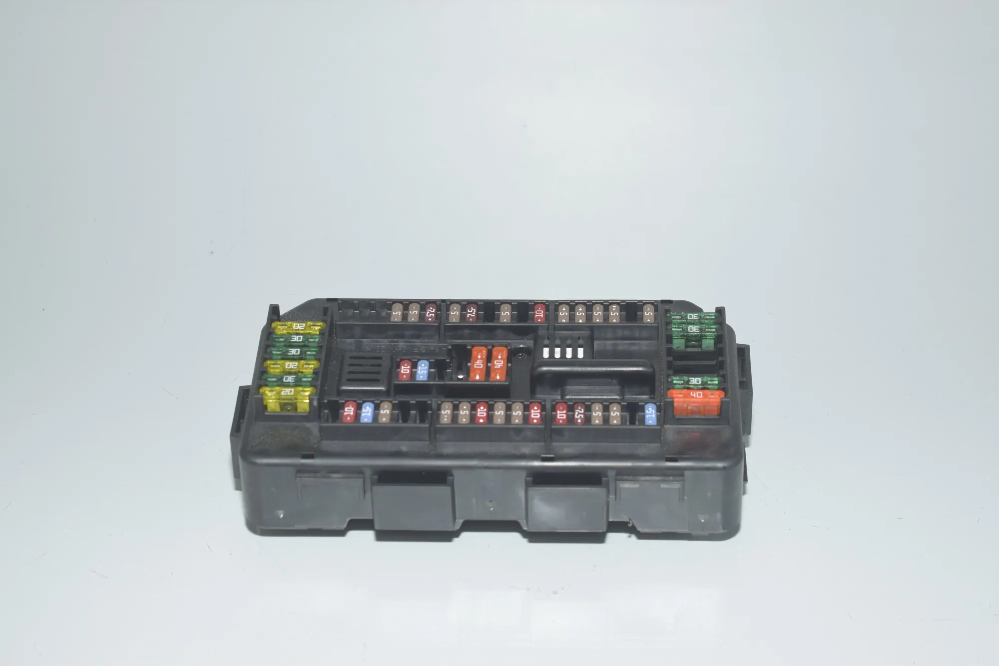 Fuse Box – OEM 9337879 · BMW 3 Gran Turismo (F34) 320 d 2014