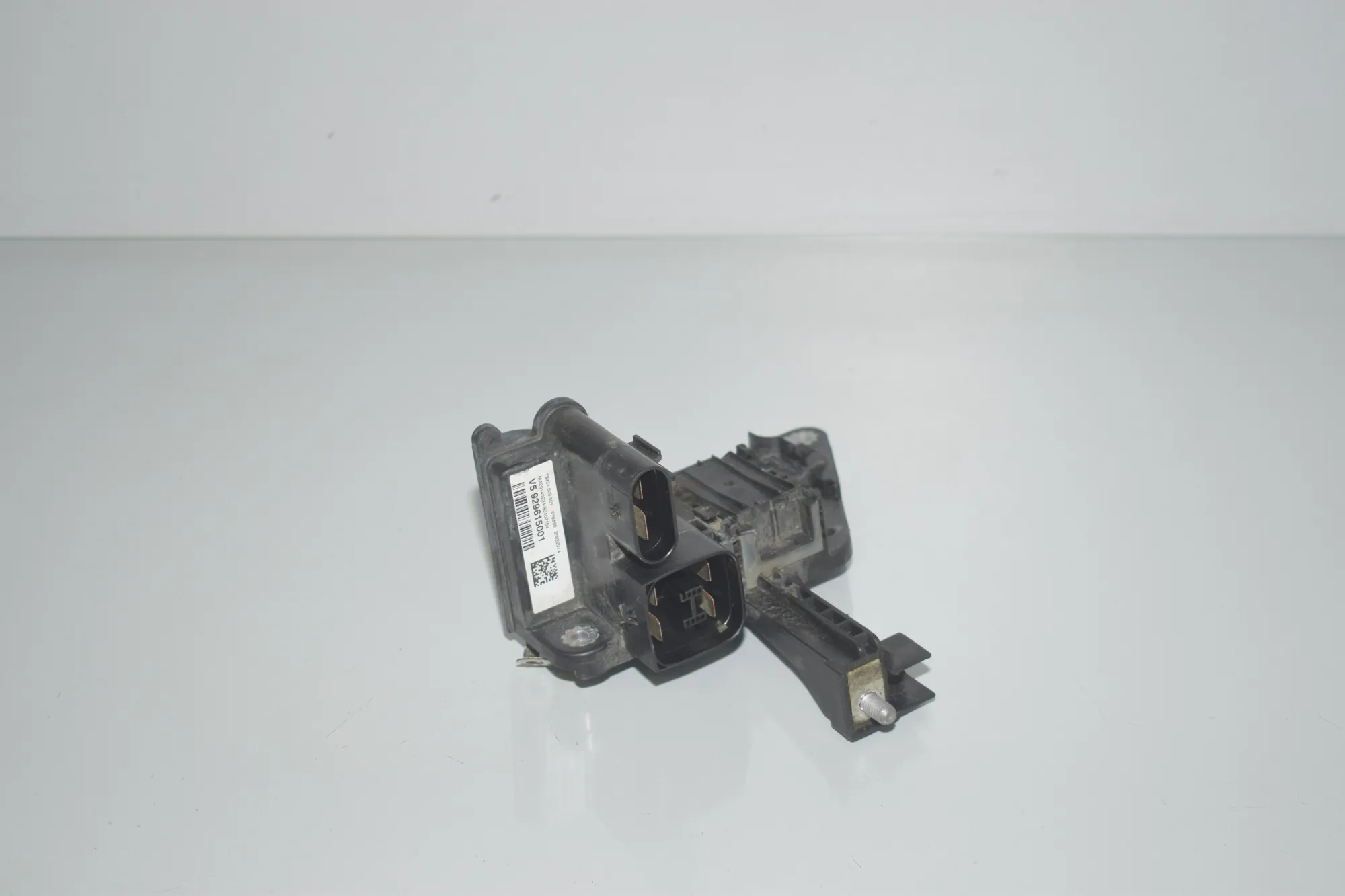 Power Distribution Unit – OEM 9296150 · BMW 3 Gran Turismo (F34) 320 d 2014 – 3