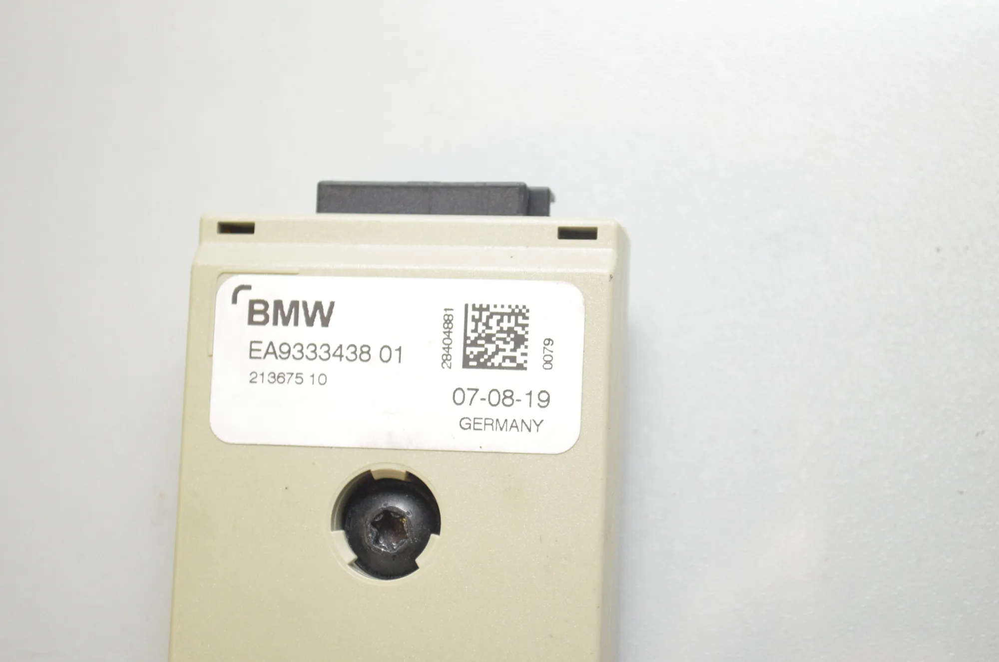 Antenna Amplifier – OEM 9333438 · BMW i3 (I01) Electric 2019 – 4