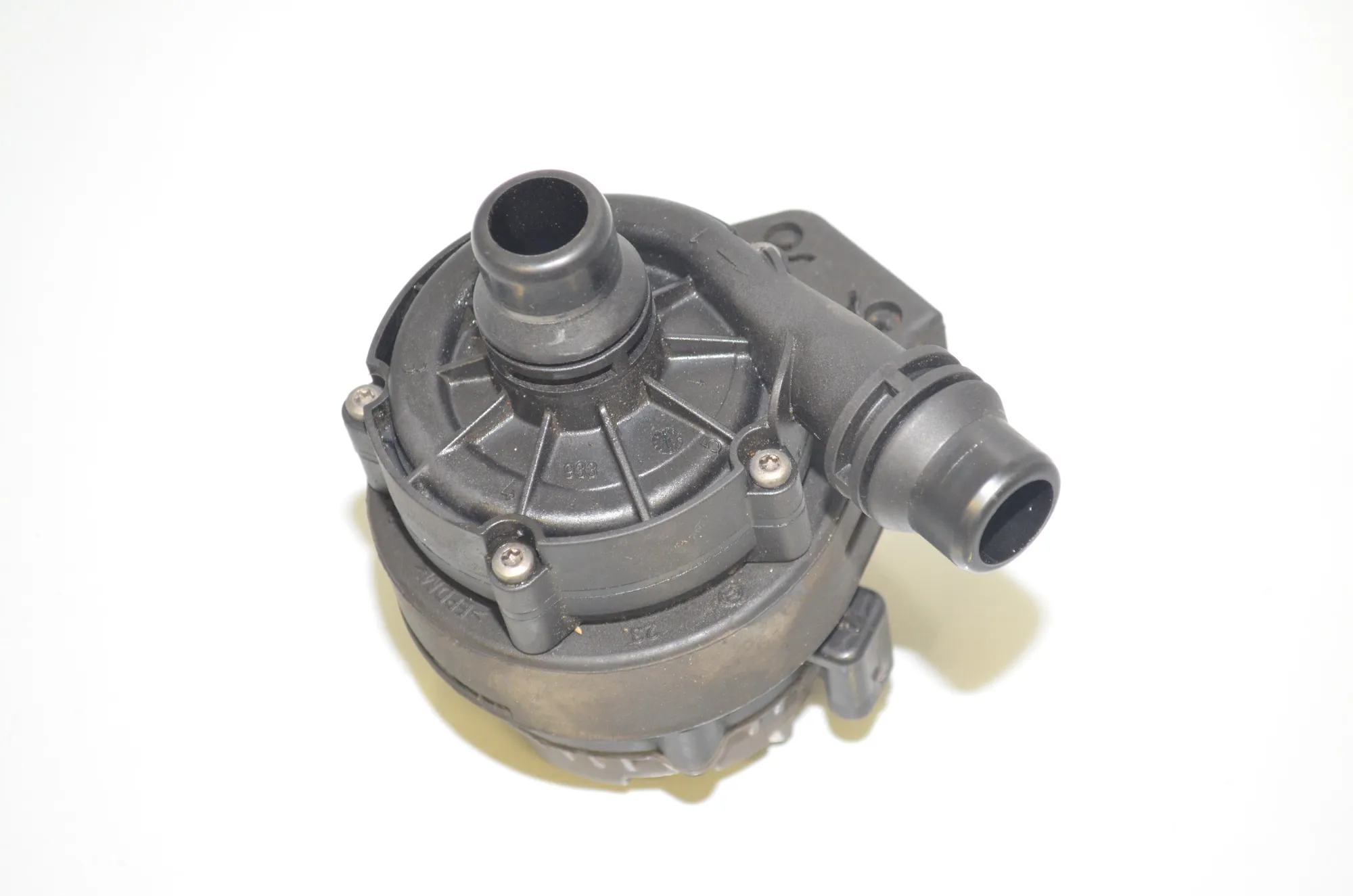 Auxiliary Water Pump – OEM 8600285 · BMW i3 (I01) Electric 2019