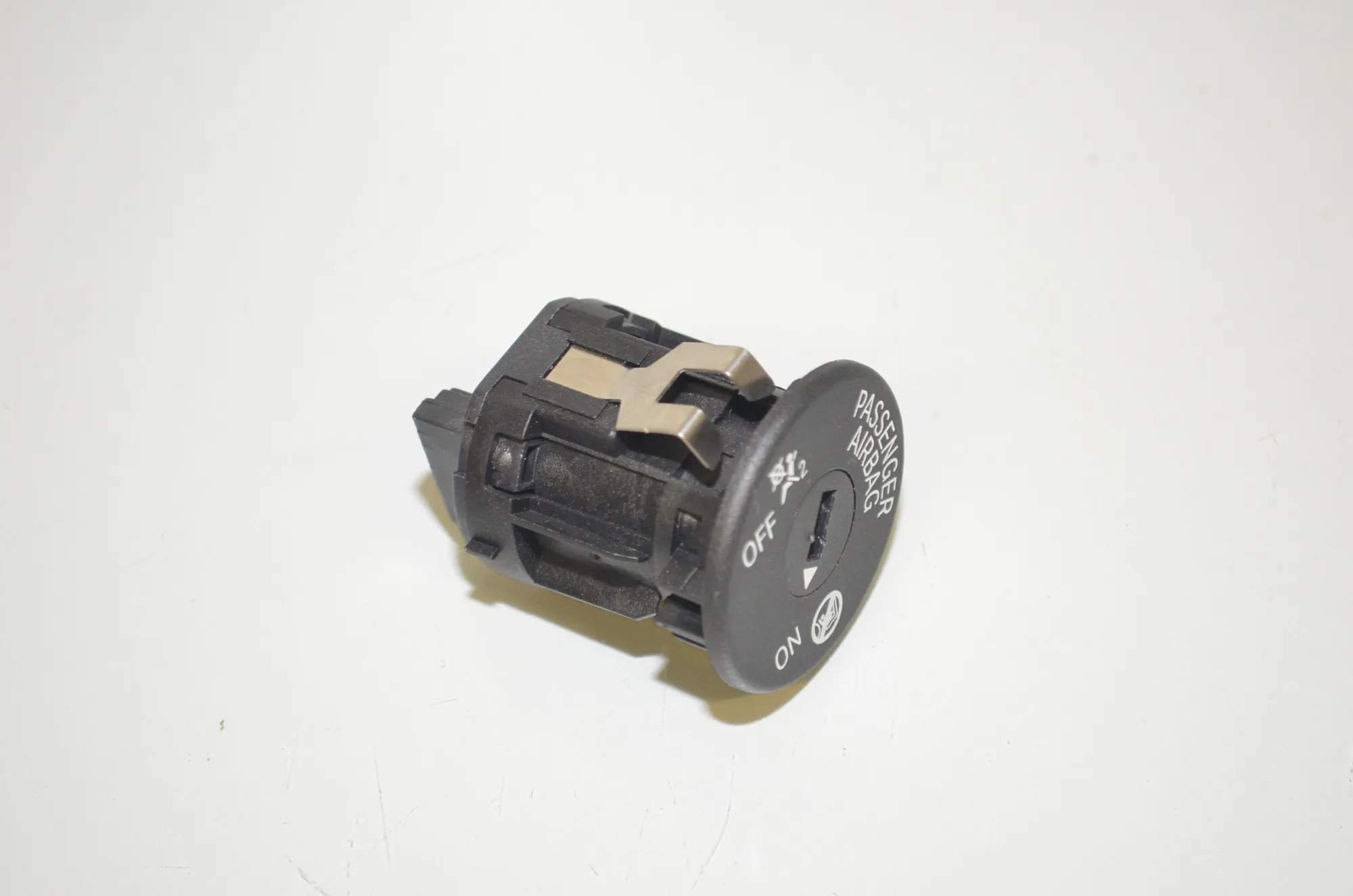 SRS Switch – OEM 9483731 · BMW i3 (I01) Electric 2019 – 3