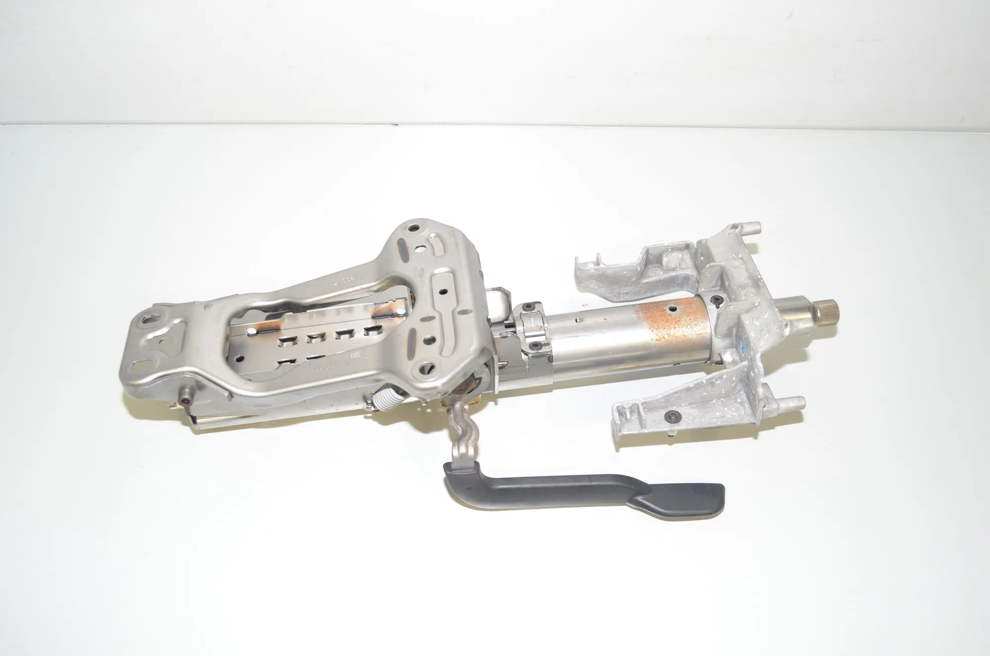 Steering Wheel Adjustment Mechanism – OEM 6865576 · BMW i3 (I01) Electric 2019 – 3