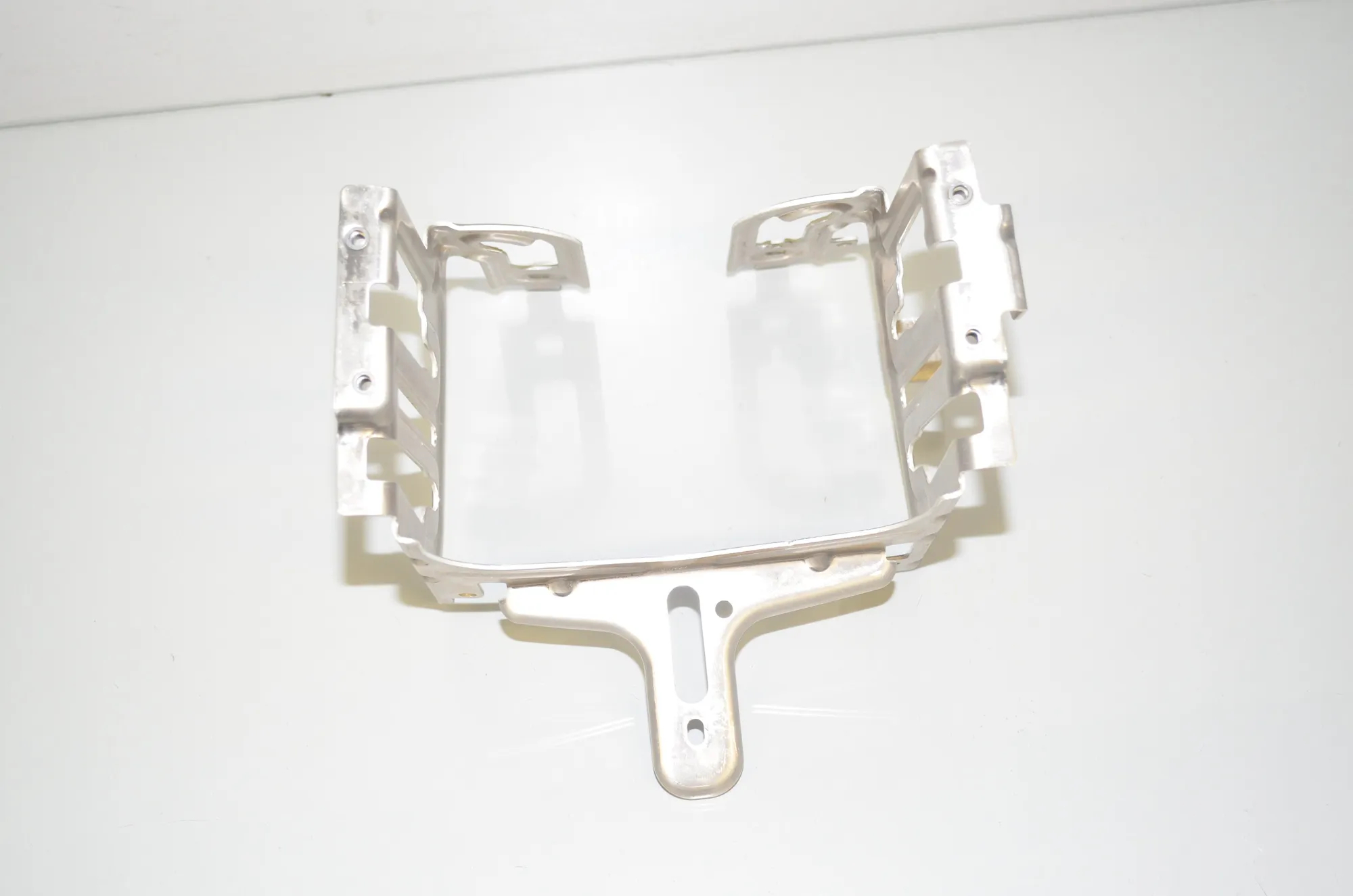 Bracket – OEM 9251523 · BMW i3 (I01) Electric 2019